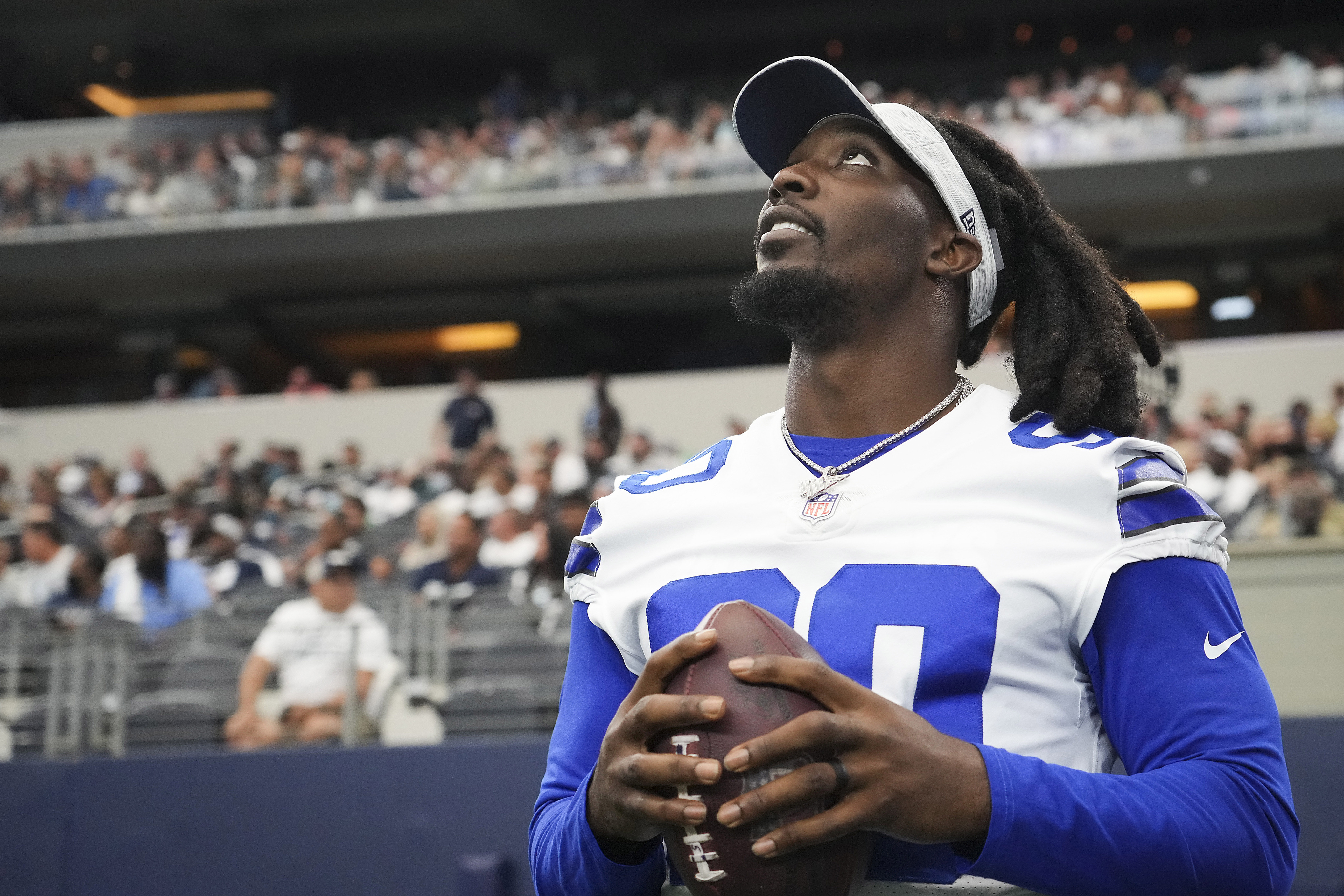 Cowboys injury update: DeMarcus Lawrence doesn't participate in