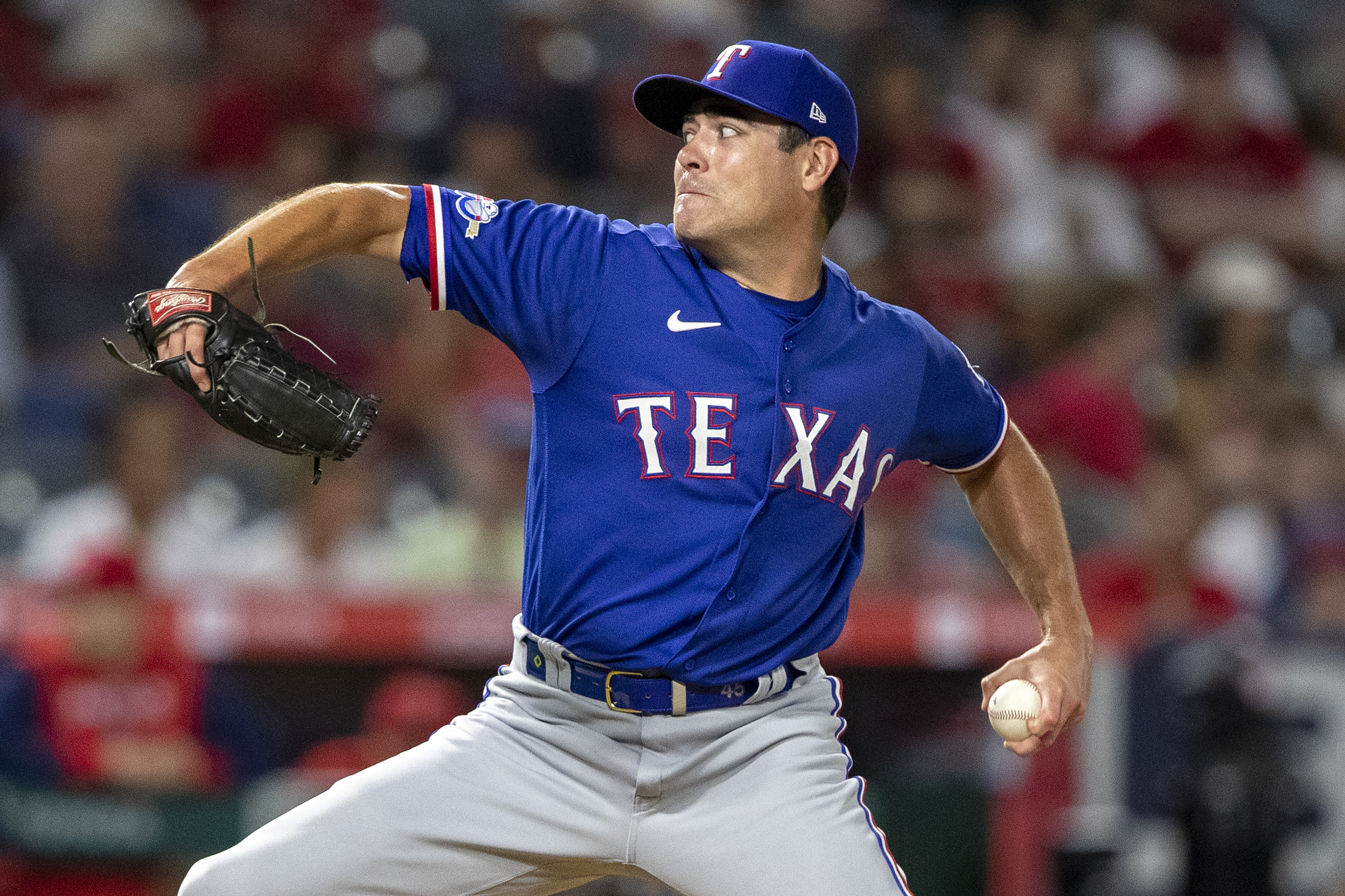 Rangers, Martin Perez have mutual interest in extension