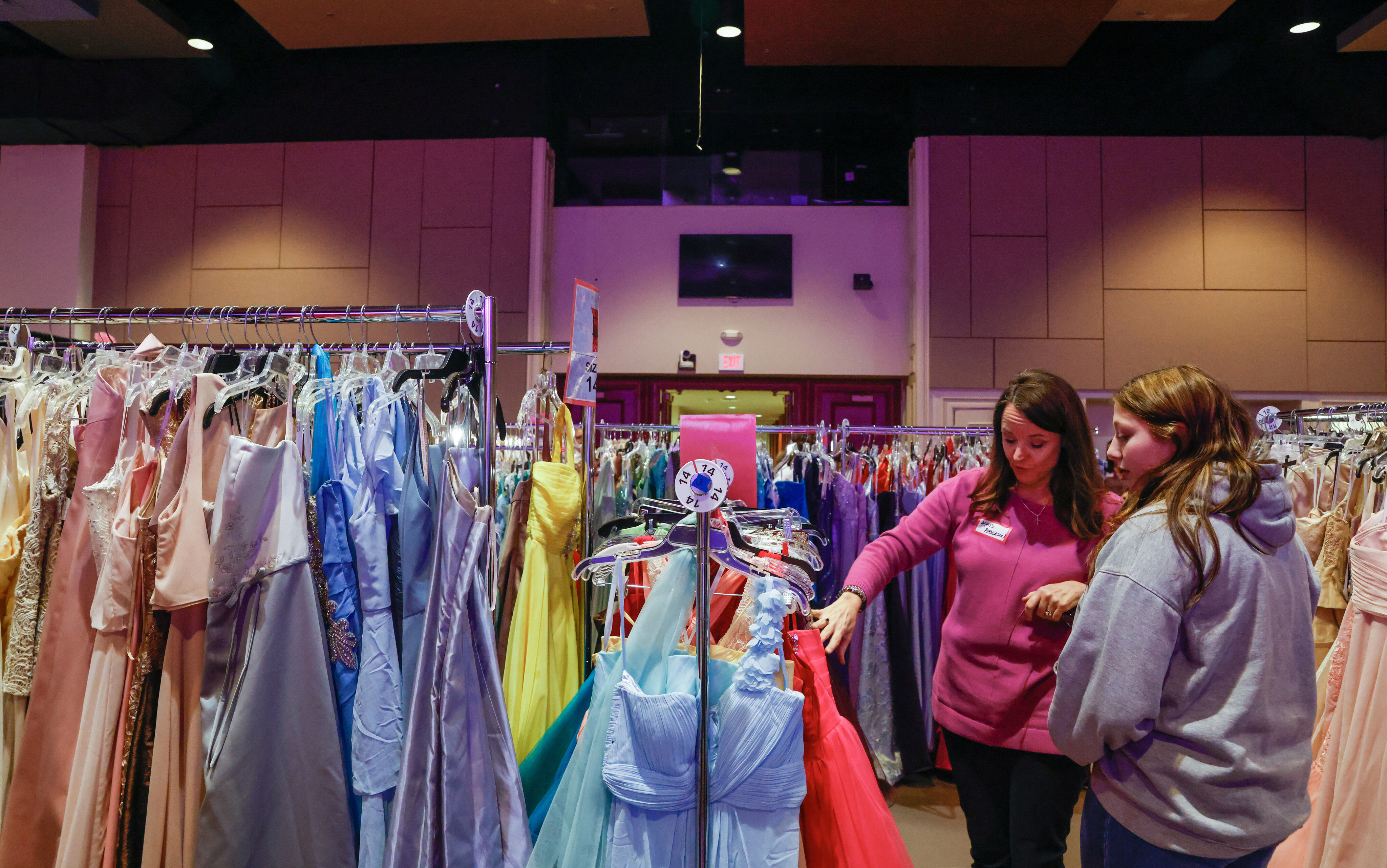 Massive Prom Closet returns to Plano with thousands of free