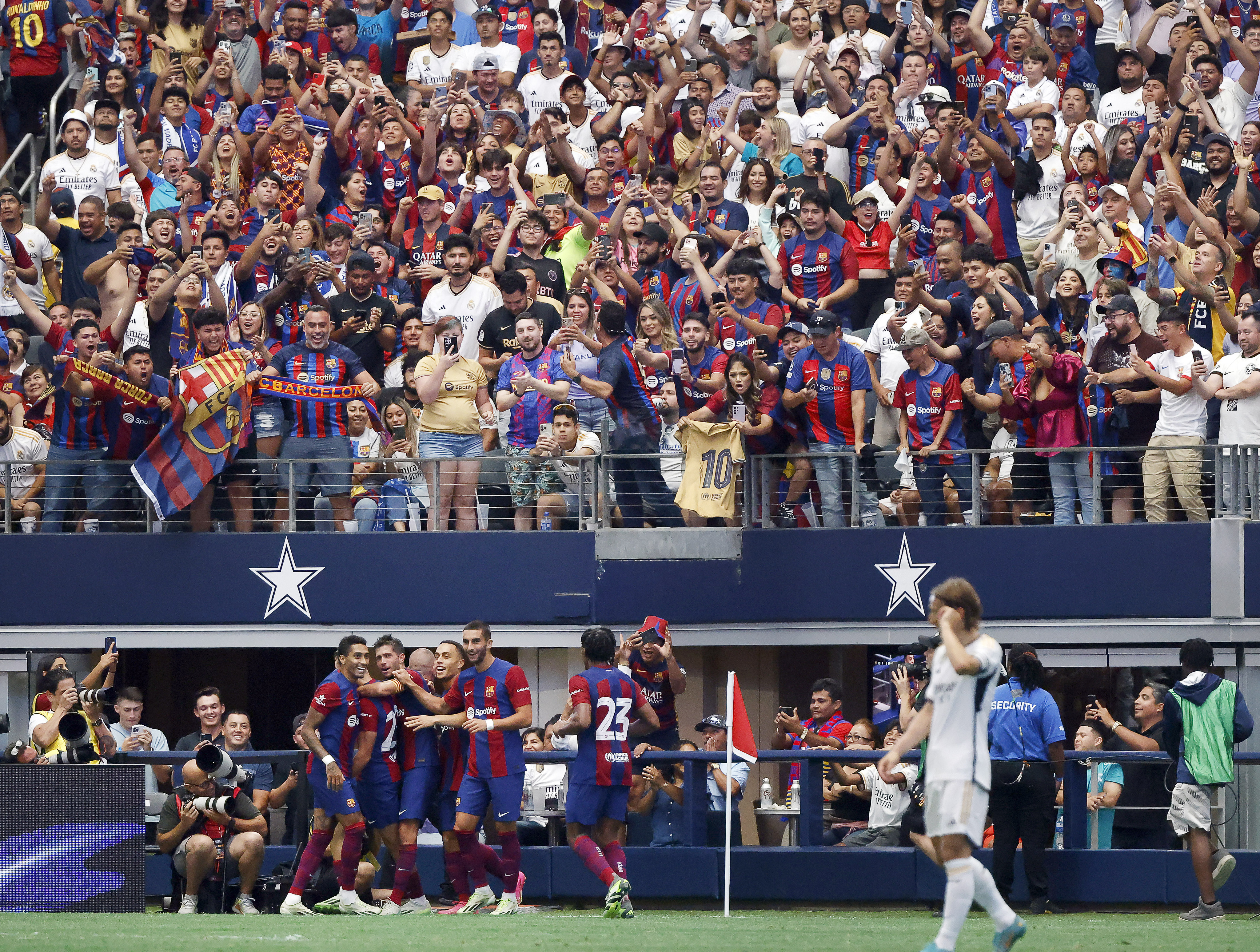 Real Madrid-FC Barcelona match at AT&T Stadium should be eye