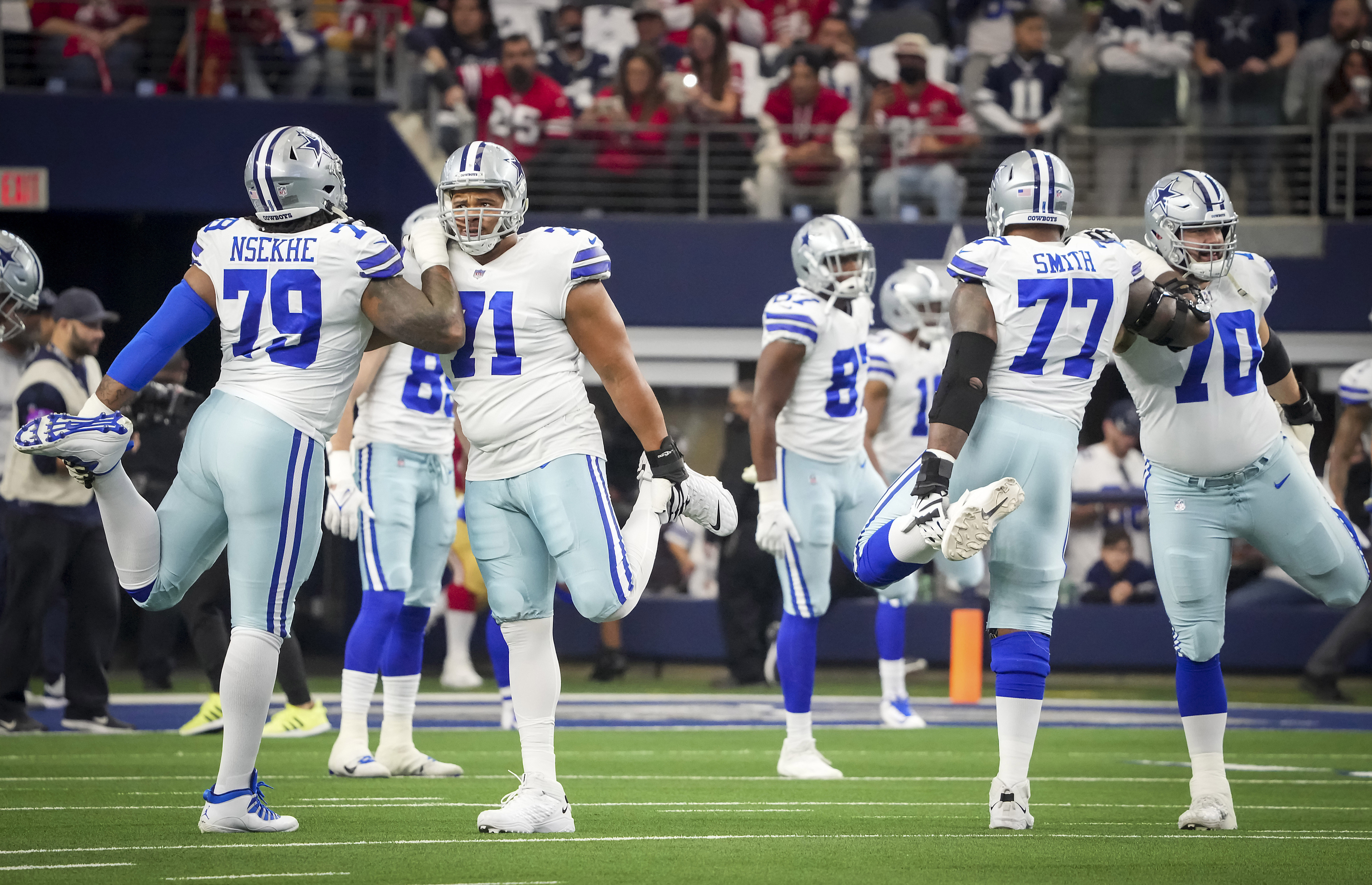 How the Dallas Cowboys' Offensive Line Is Keeping the Bar High Amid Zack  Martin's Holdout