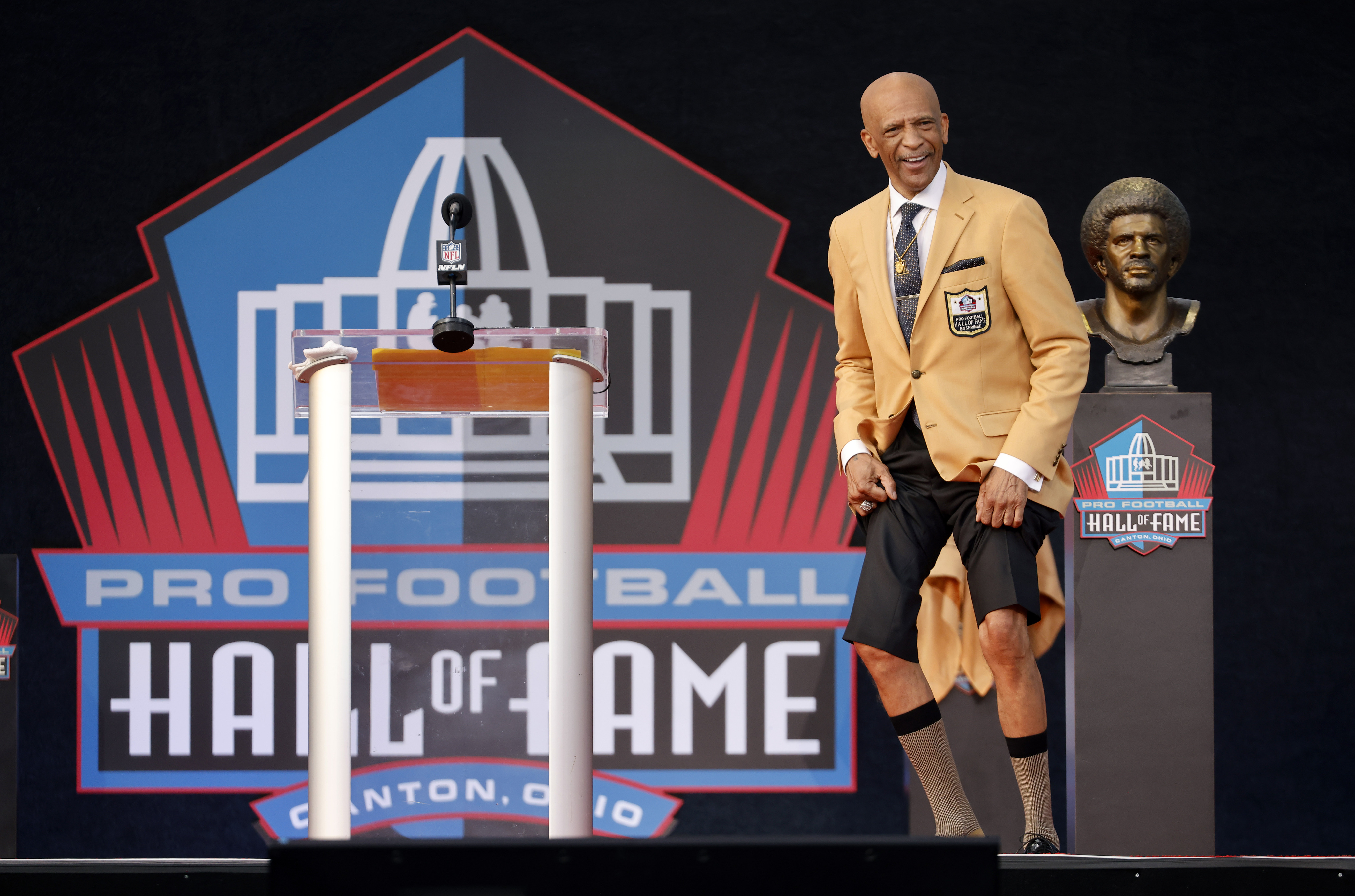 NFL on X: Drew Pearson: @ProFootballHOF Class of 2021. #PFHOF21