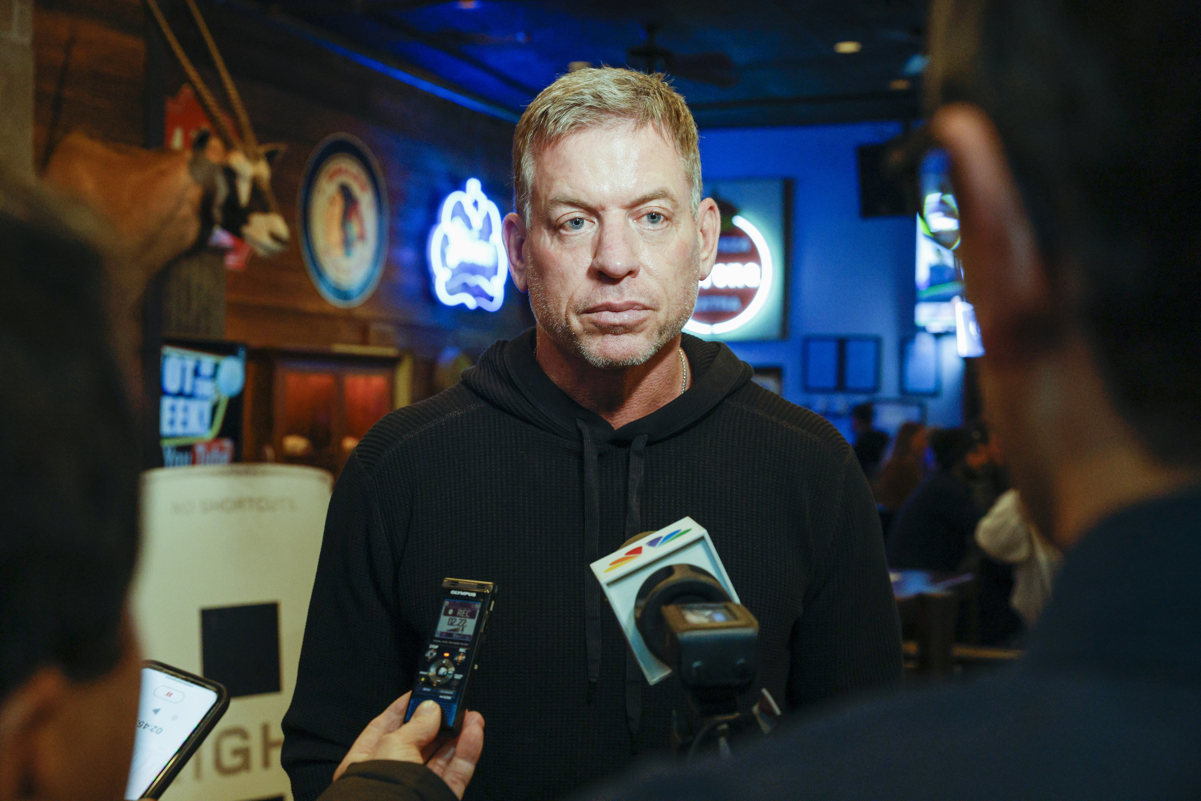 Troy Aikman - ESPN Press Room U.S.