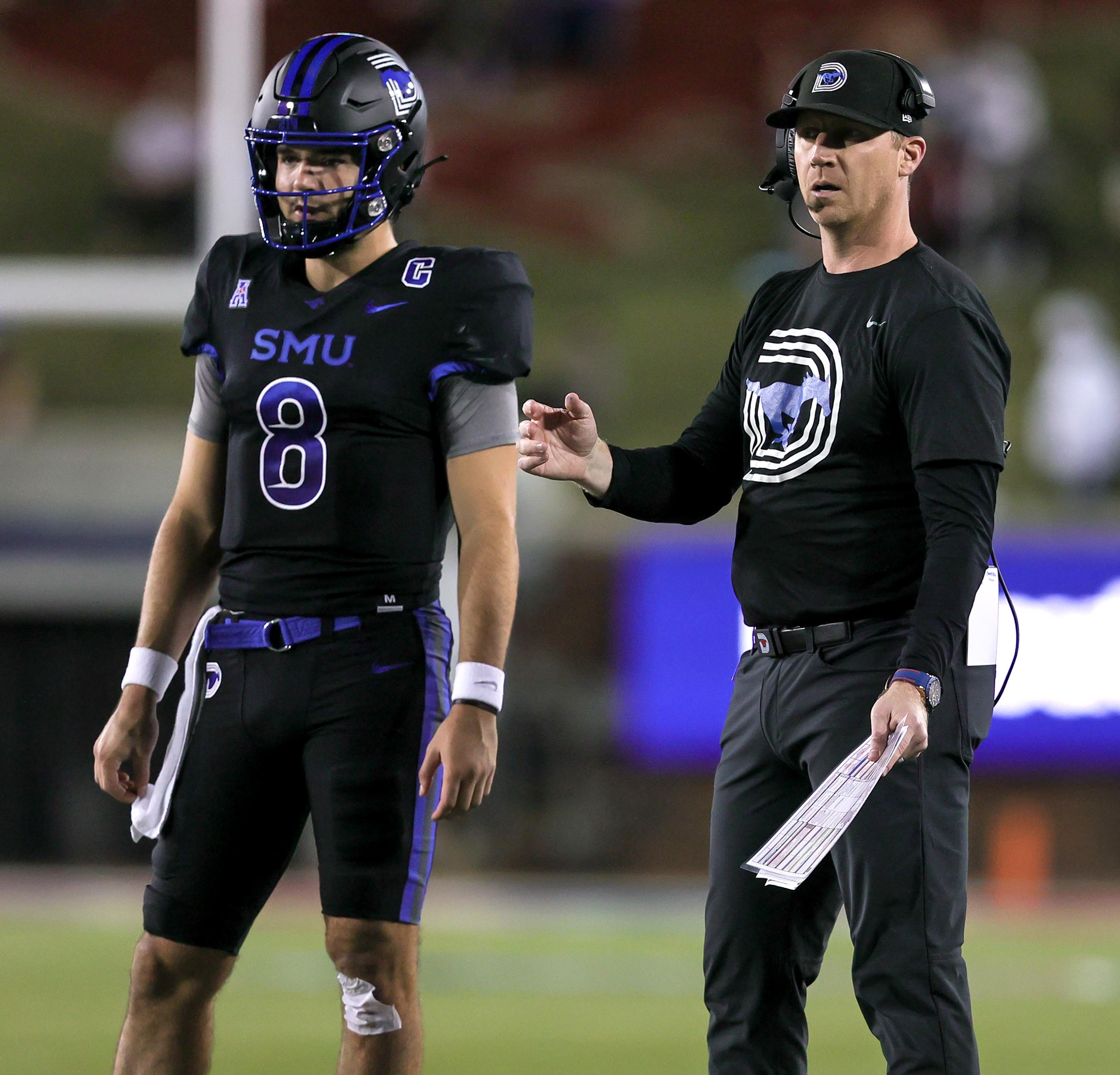 Oklahoma Sooners on 247Sports - Black-out jersey concept 