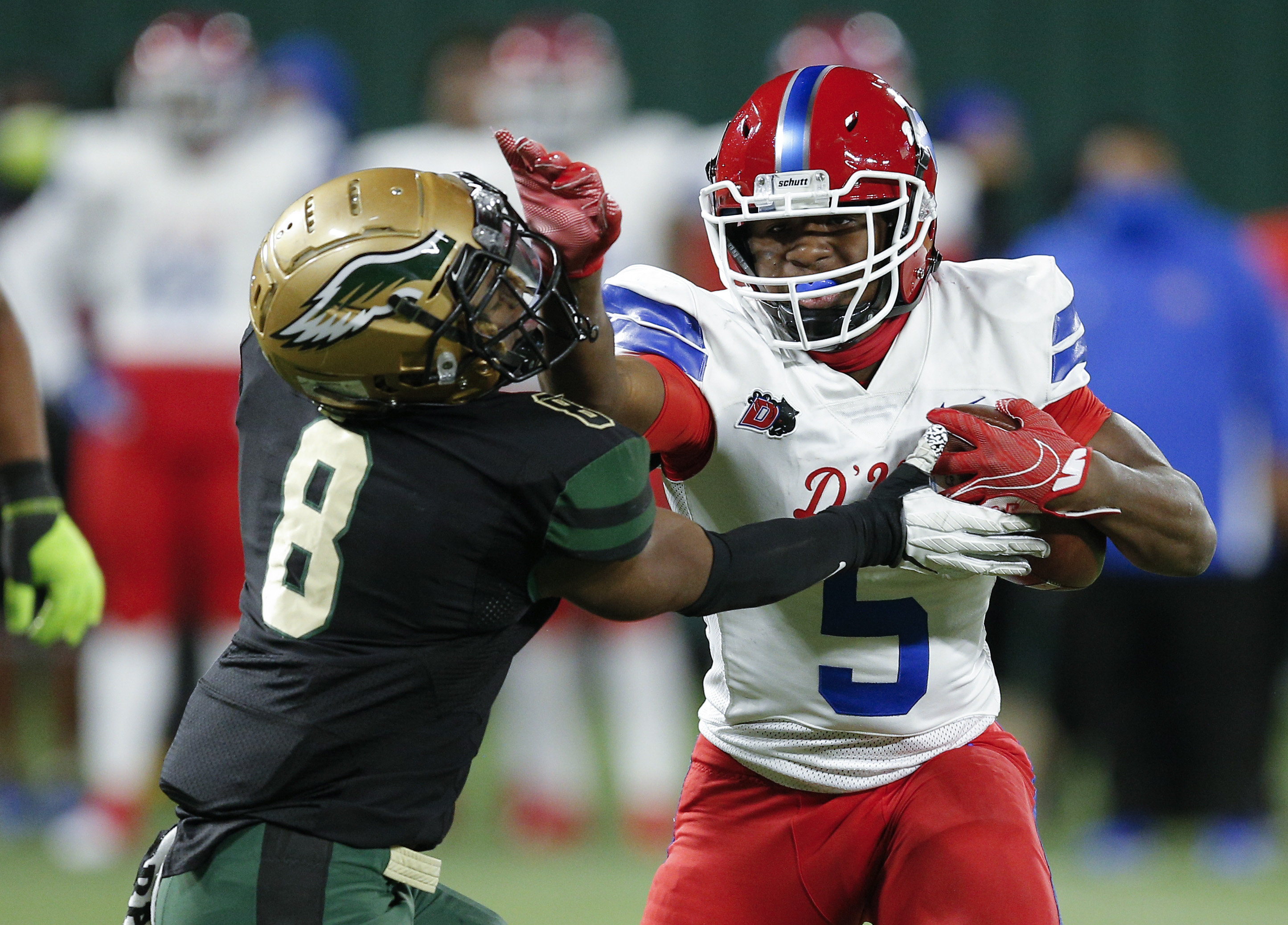 Football Advances to 2021 State Quarterfinals - DeSoto ISD