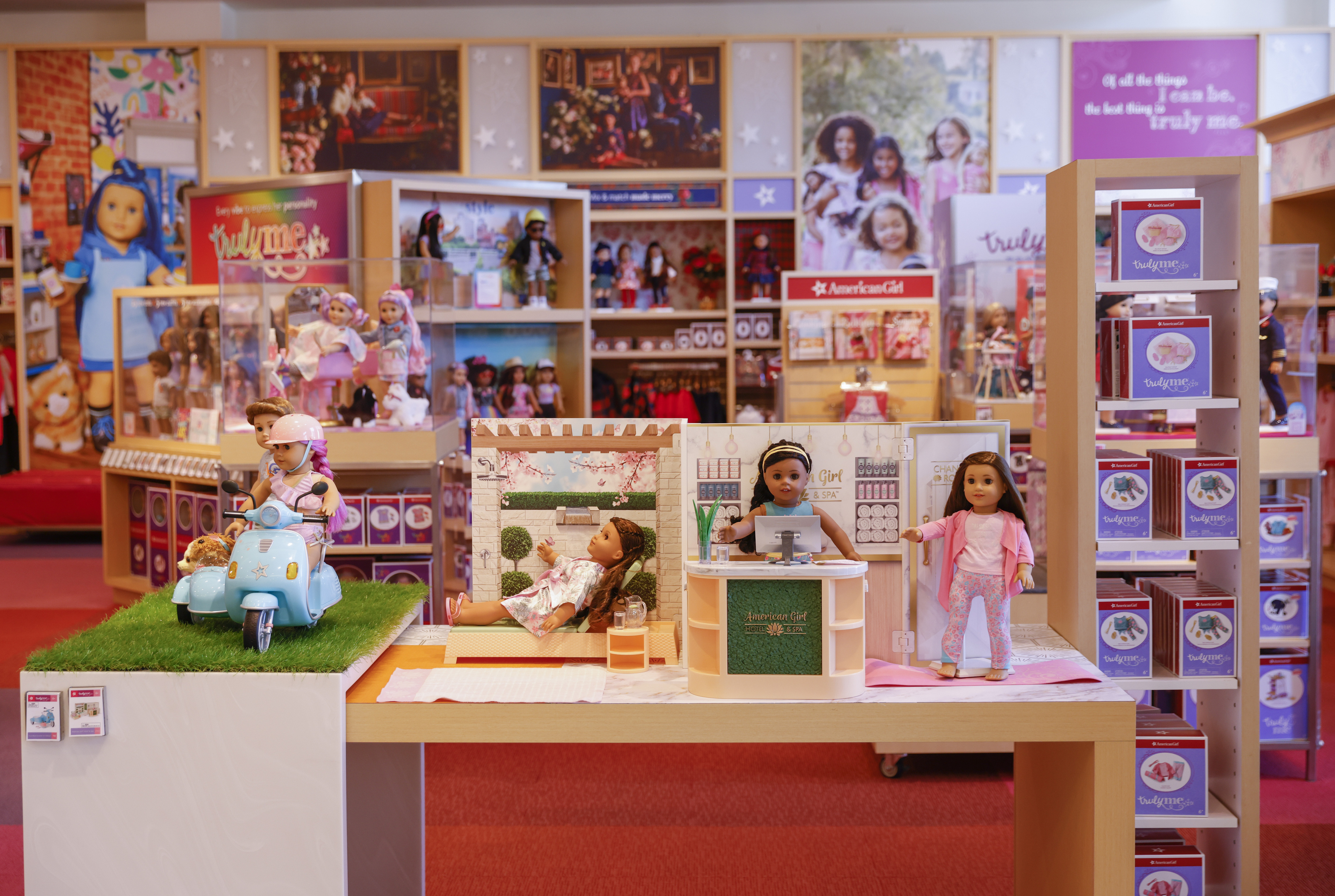 Guión niebla equilibrio American Girl lanza una casa de muñecas con valor de $598