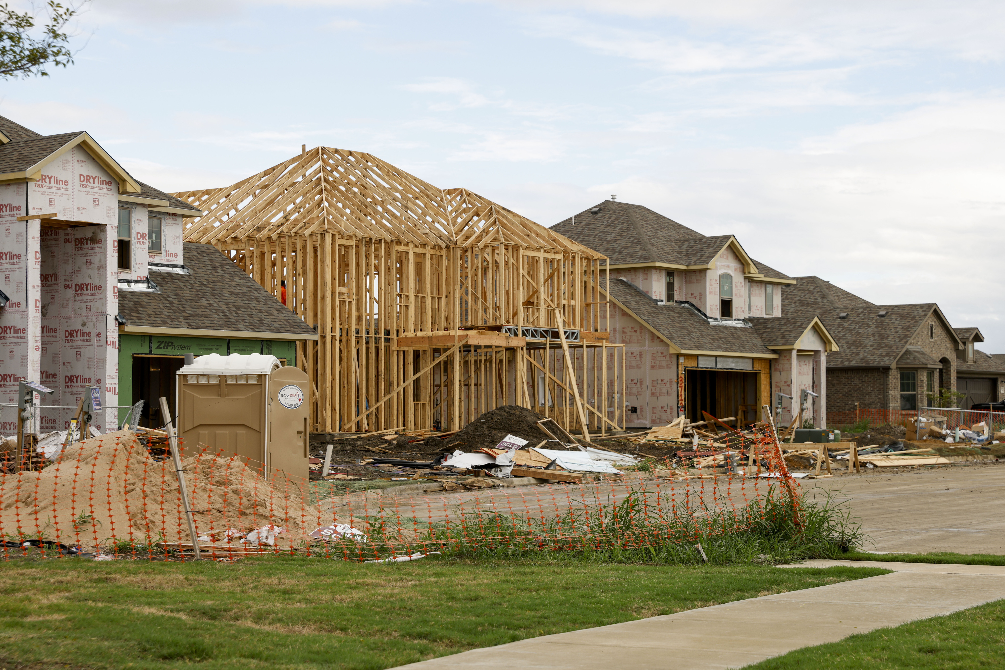 North Texas home builders got a hot start to 2024. Why? And will it  continue?