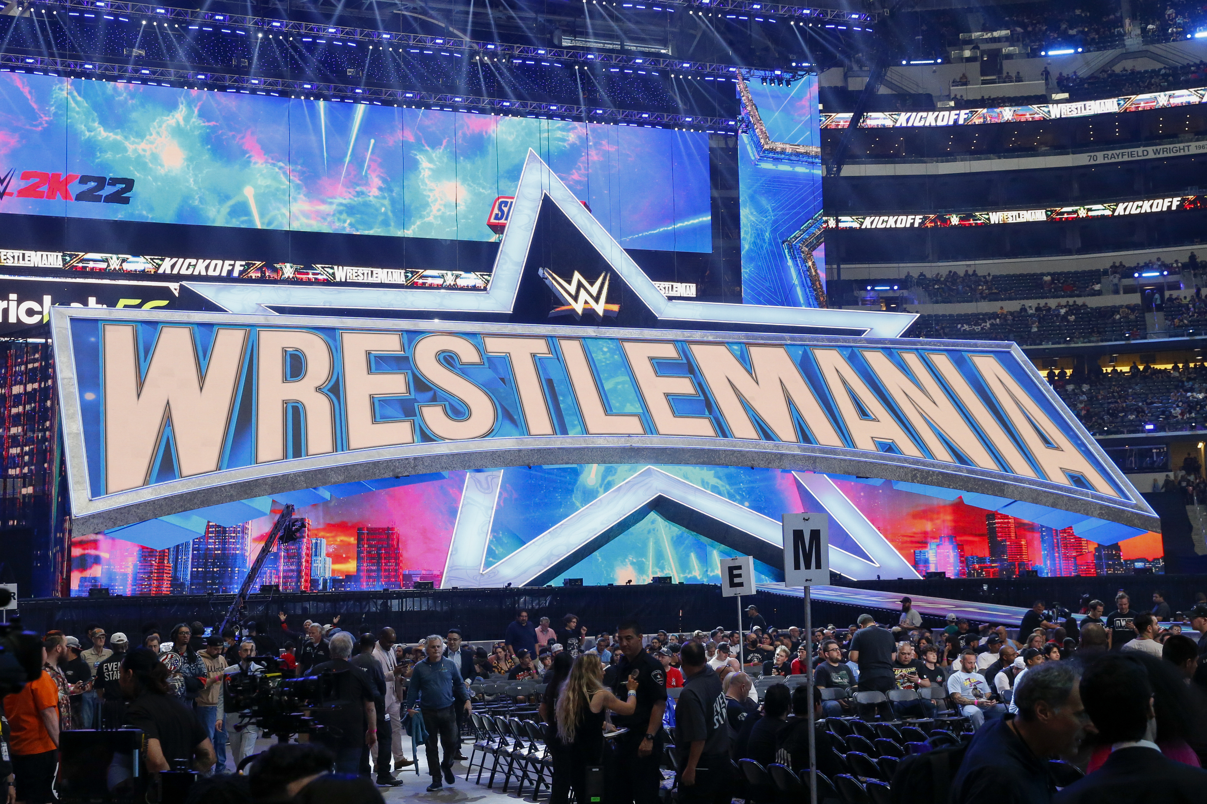 LOS ANGELES CELEBRATES WRESTLEMANIA 39 SUCCESS AS LA'S DECADE OF