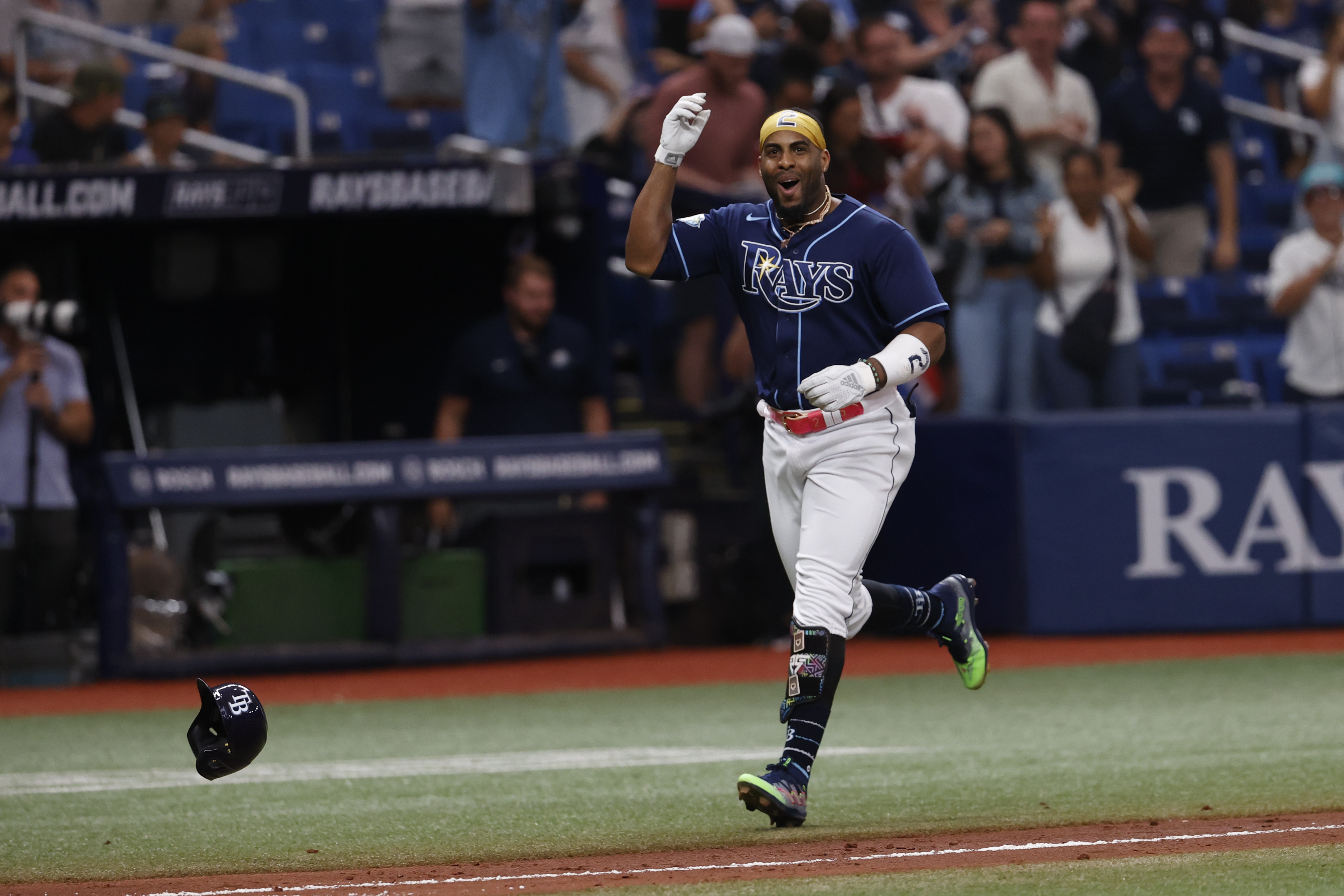 Yandy Diaz delivers off the bench as Rays walk off Mariners