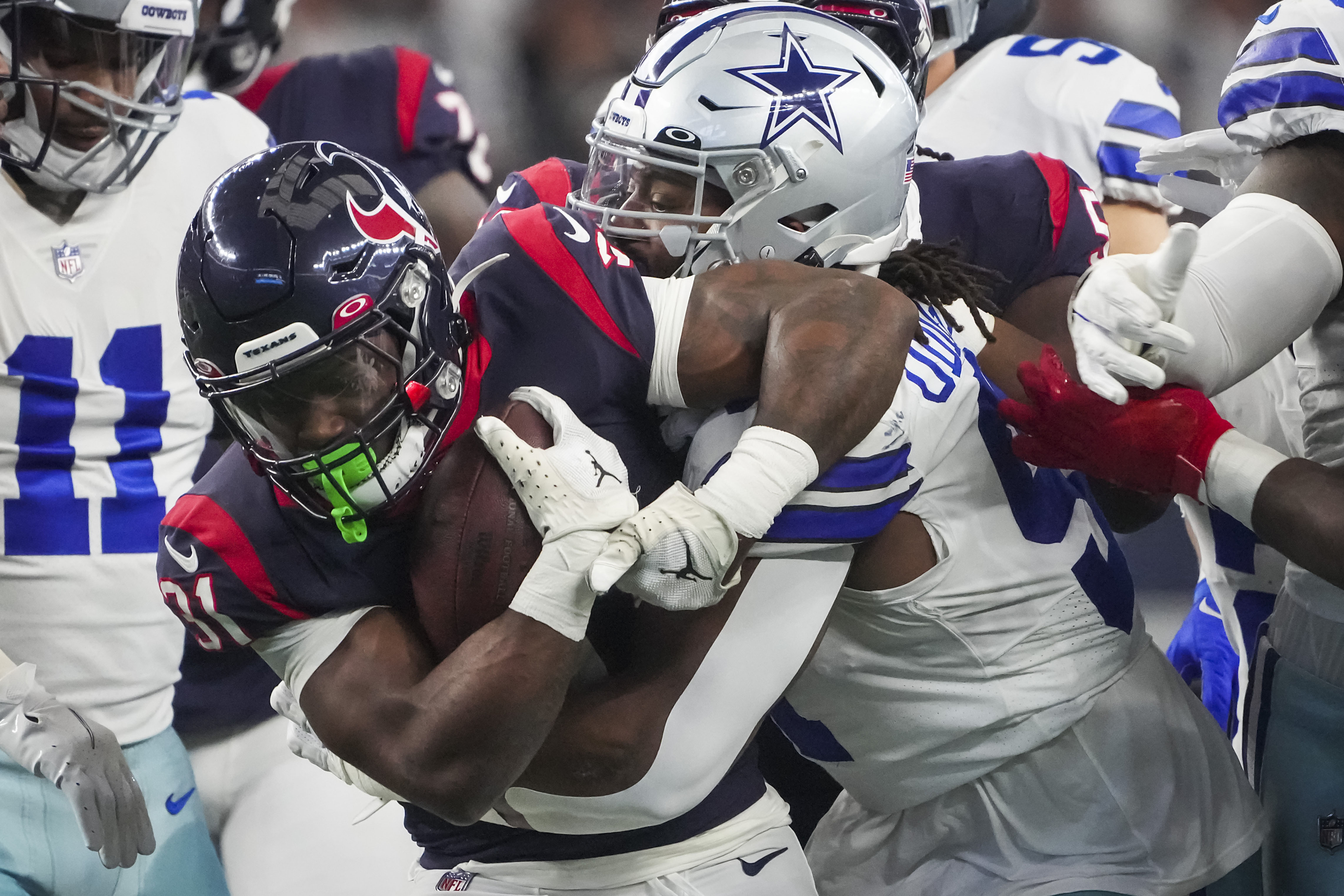 News: Elliott free, NFL considers Cowboys a Top-5 defense in 2019