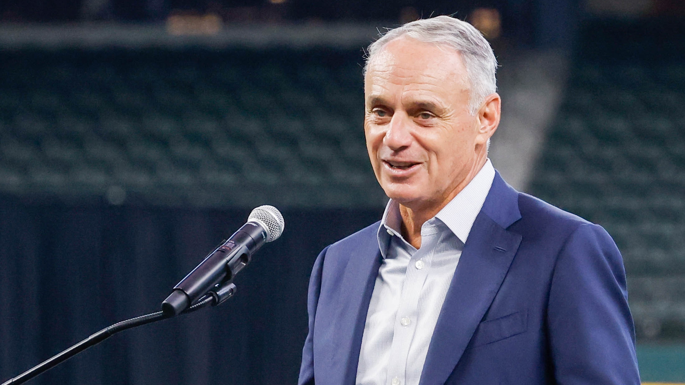 Rob Manfred's term as baseball commissioner extended until 2029 by