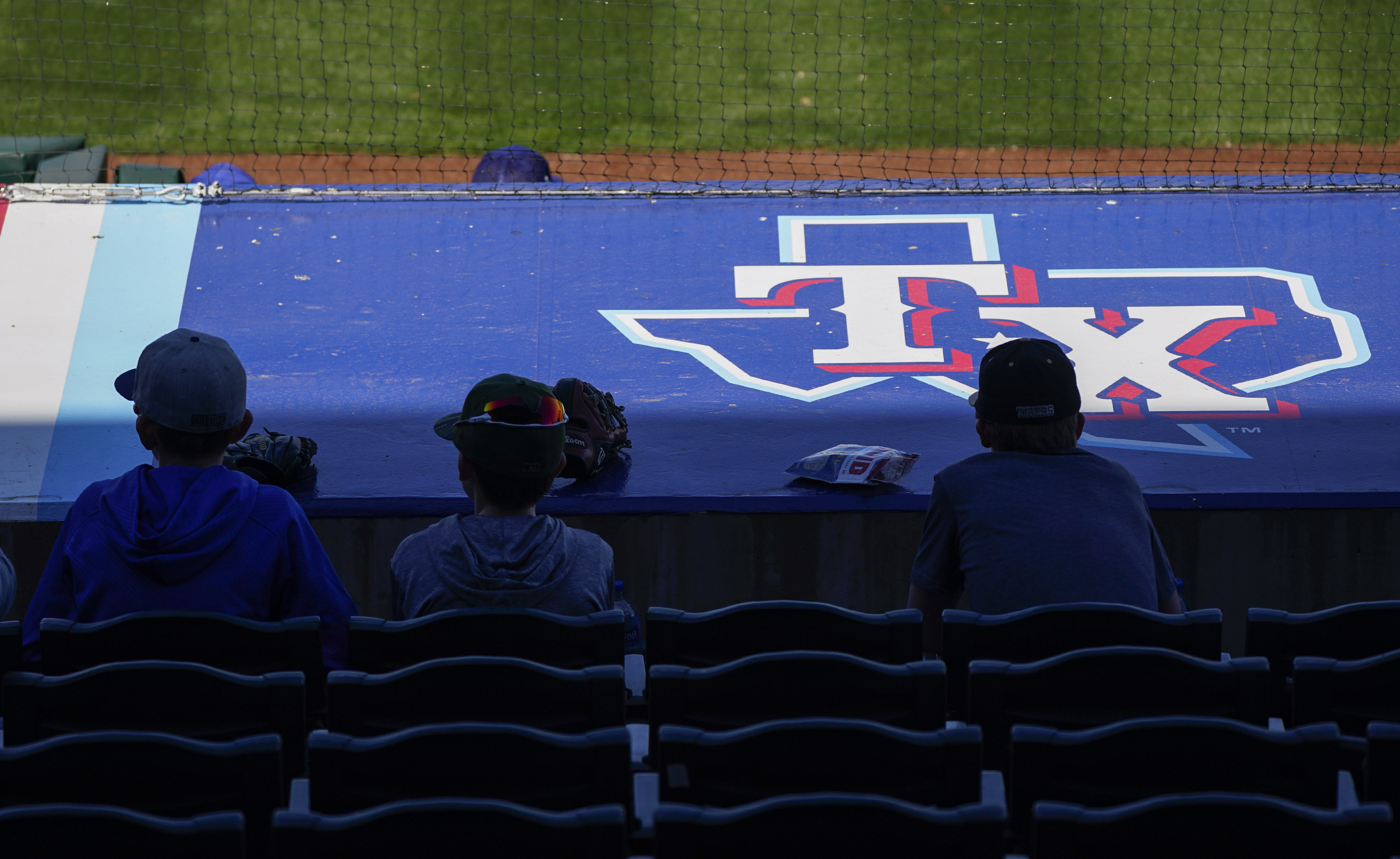 Rangers on Apple TV, FS1 against Cubs, offering fans easier chance to find them on TV