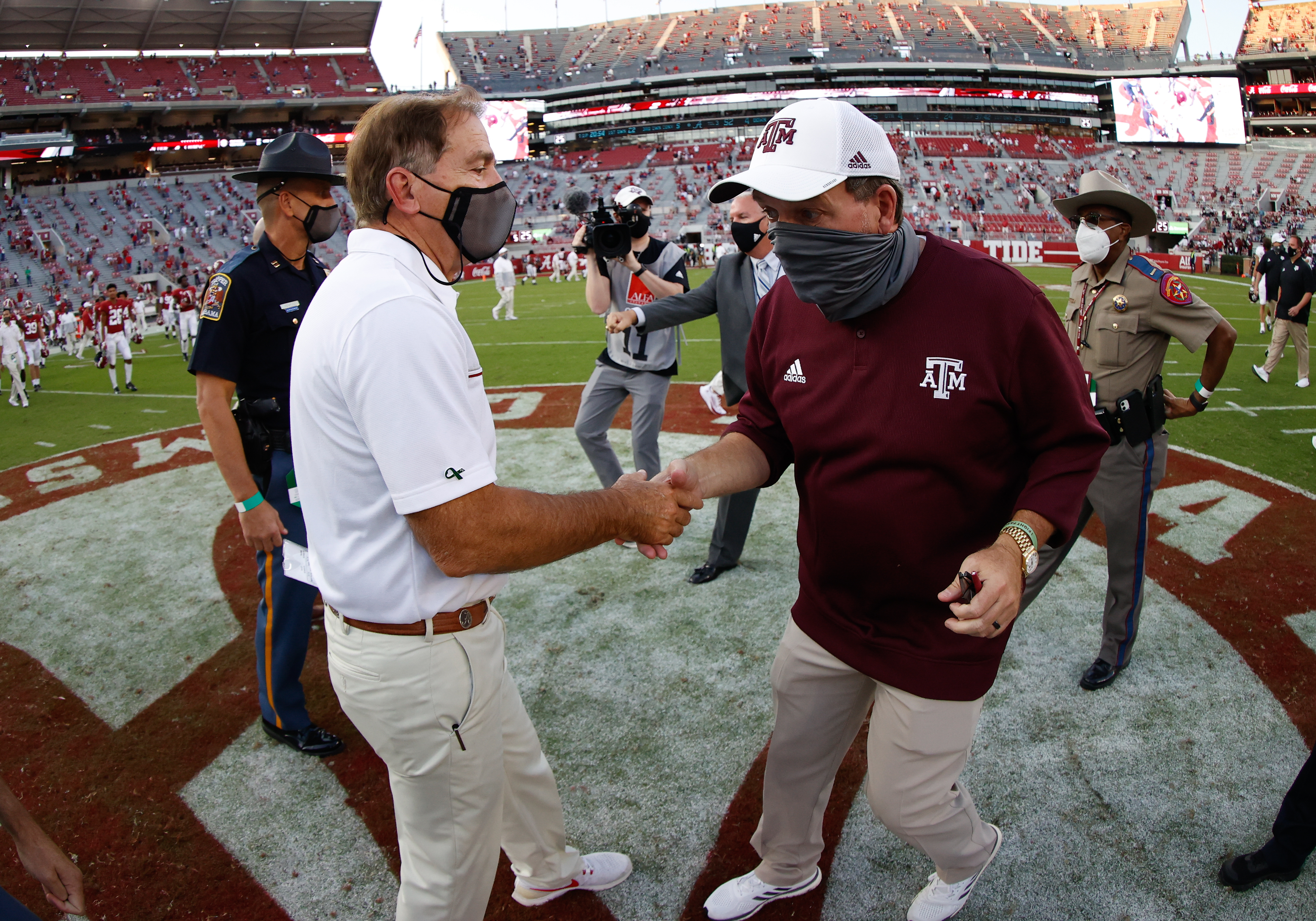 See Alabama football Nick Saban and Jimbo Fisher exchange handshake