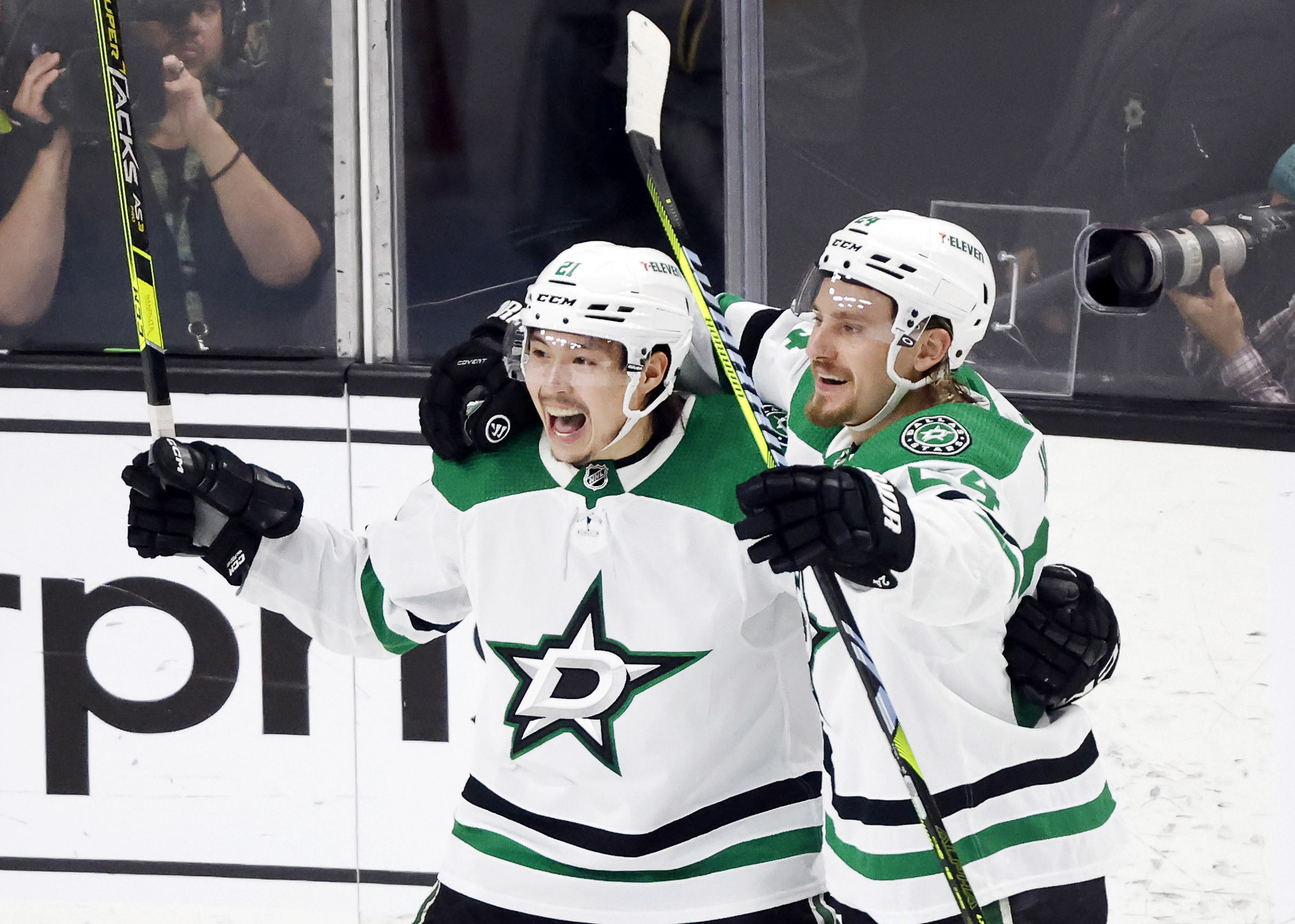 Stars top line Pavelski-Robertson-Hintz all 70-point scorers