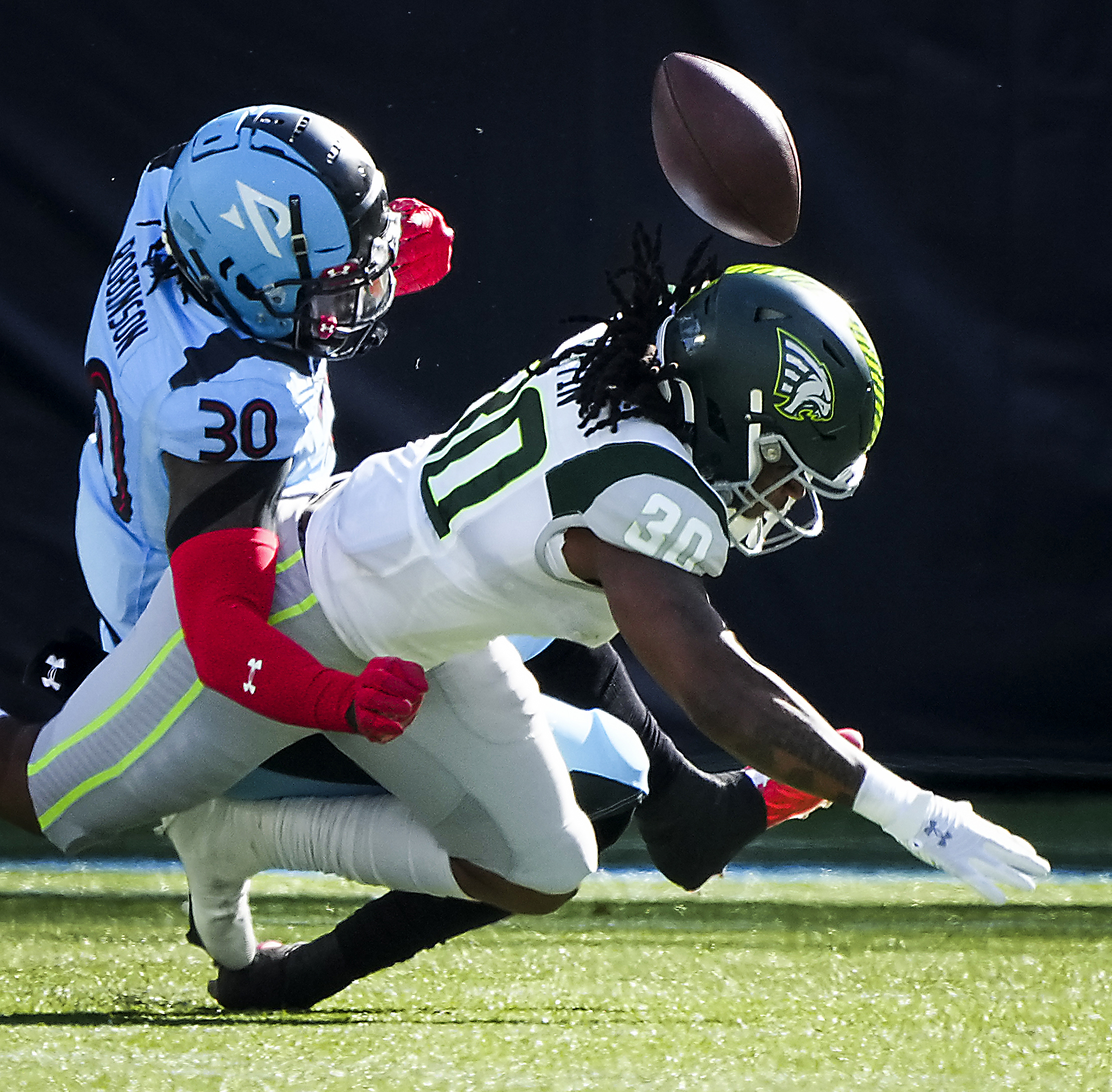 Orlando Guardians stay winless after losing to Arlington Renegades on the  road