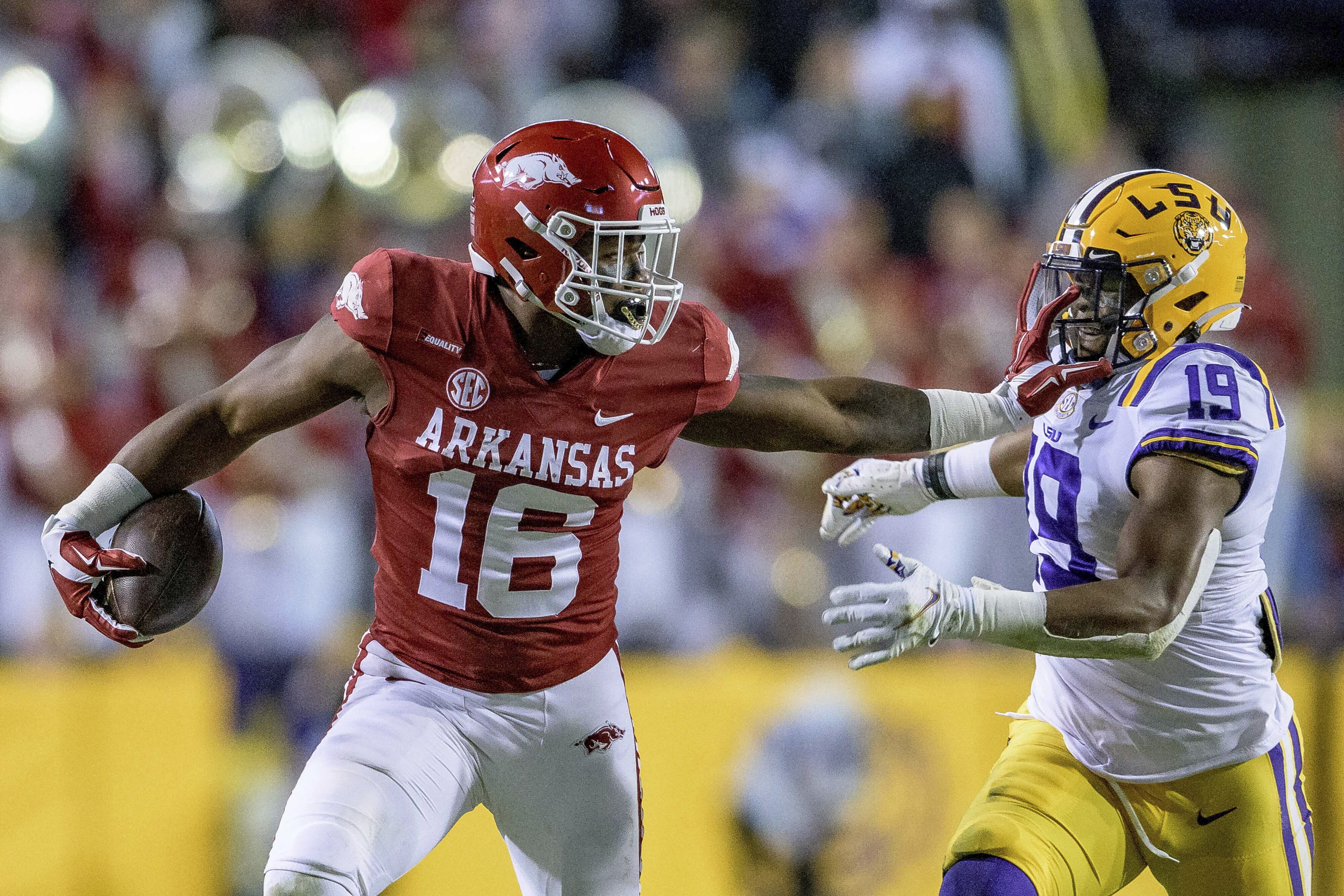 Arkansas WR Treylon Burks kicks off Cowboys' top 30 visits ahead of NFL  draft