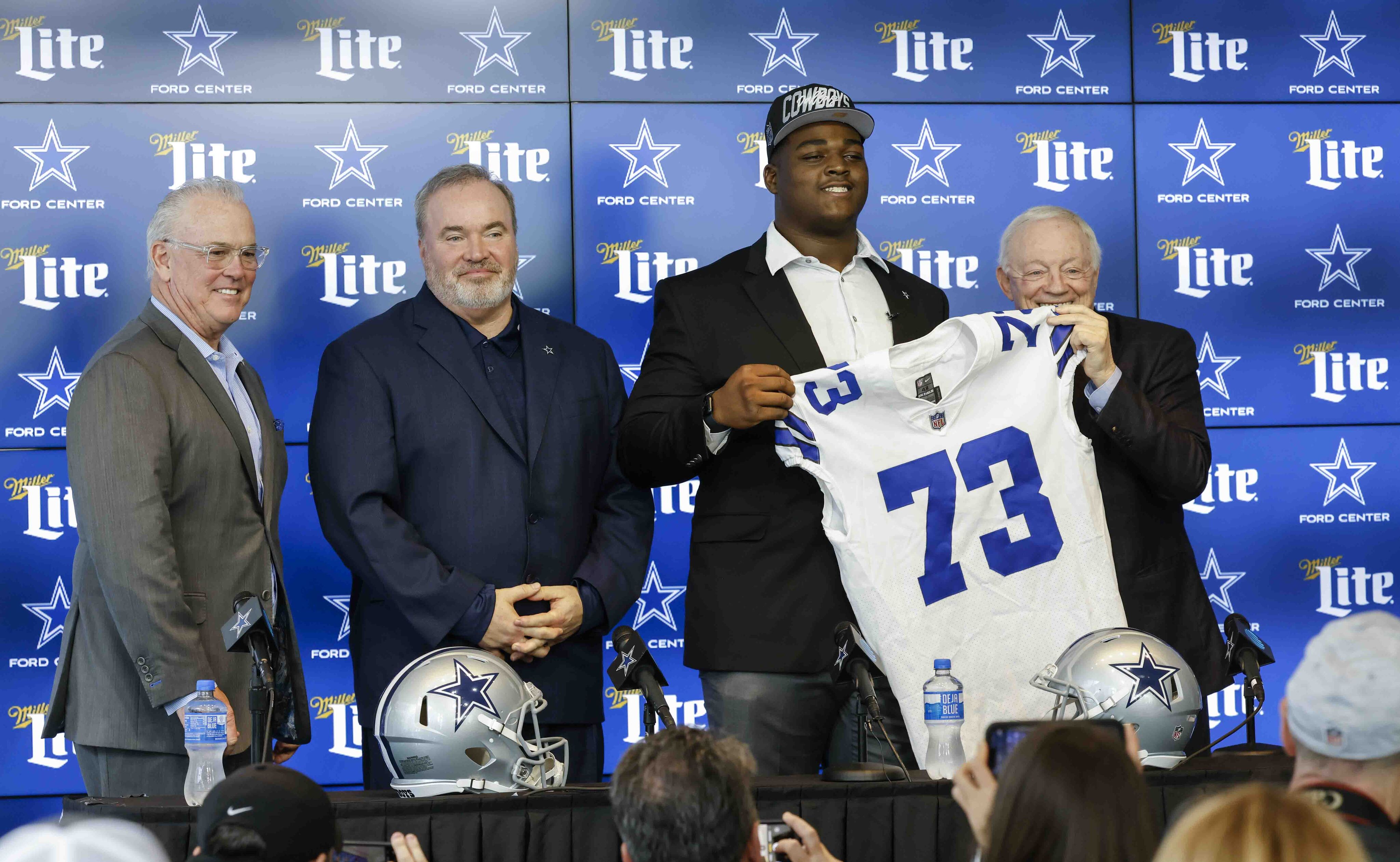 Cowboys sign first-round pick Tyler Smith, other rookies to contracts