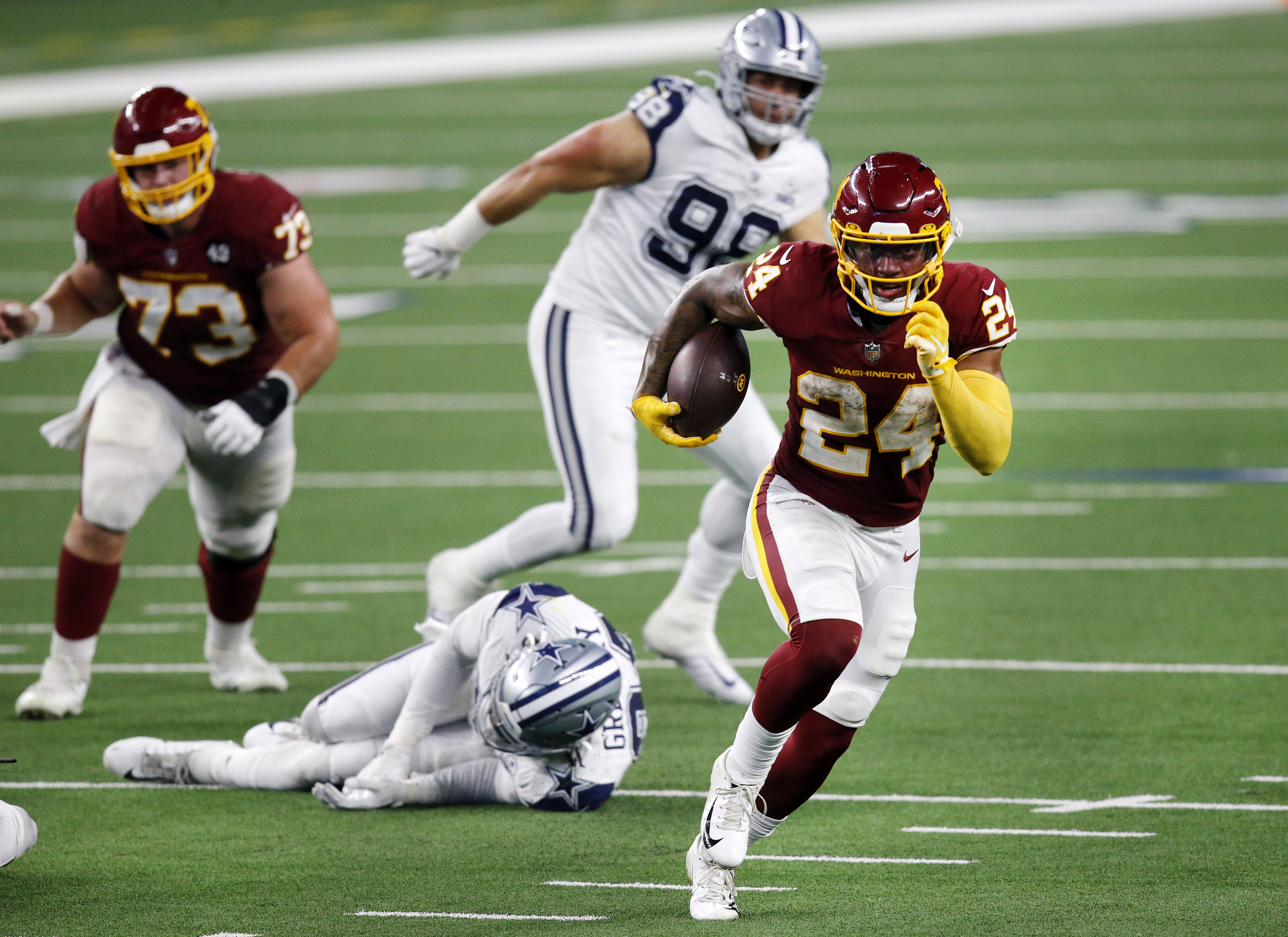 Washington Football Team dominates the Dallas Cowboys, wins 41-16