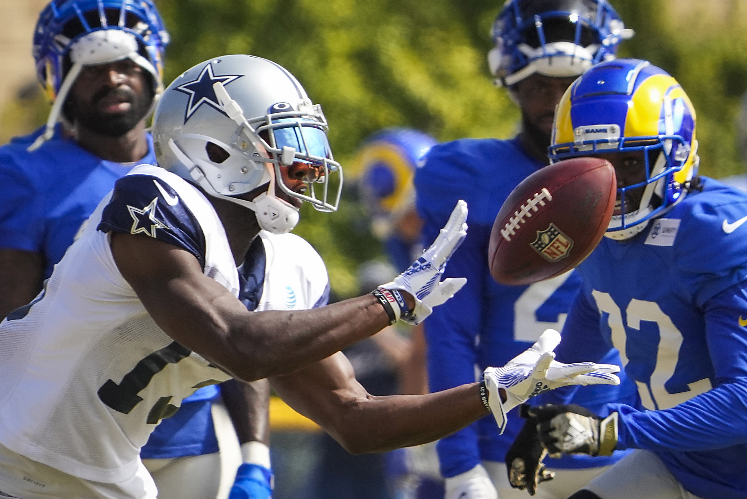 After 2020, WR Michael Gallup's Future in Dallas Becomes Cloudy ✭ Inside  The Star