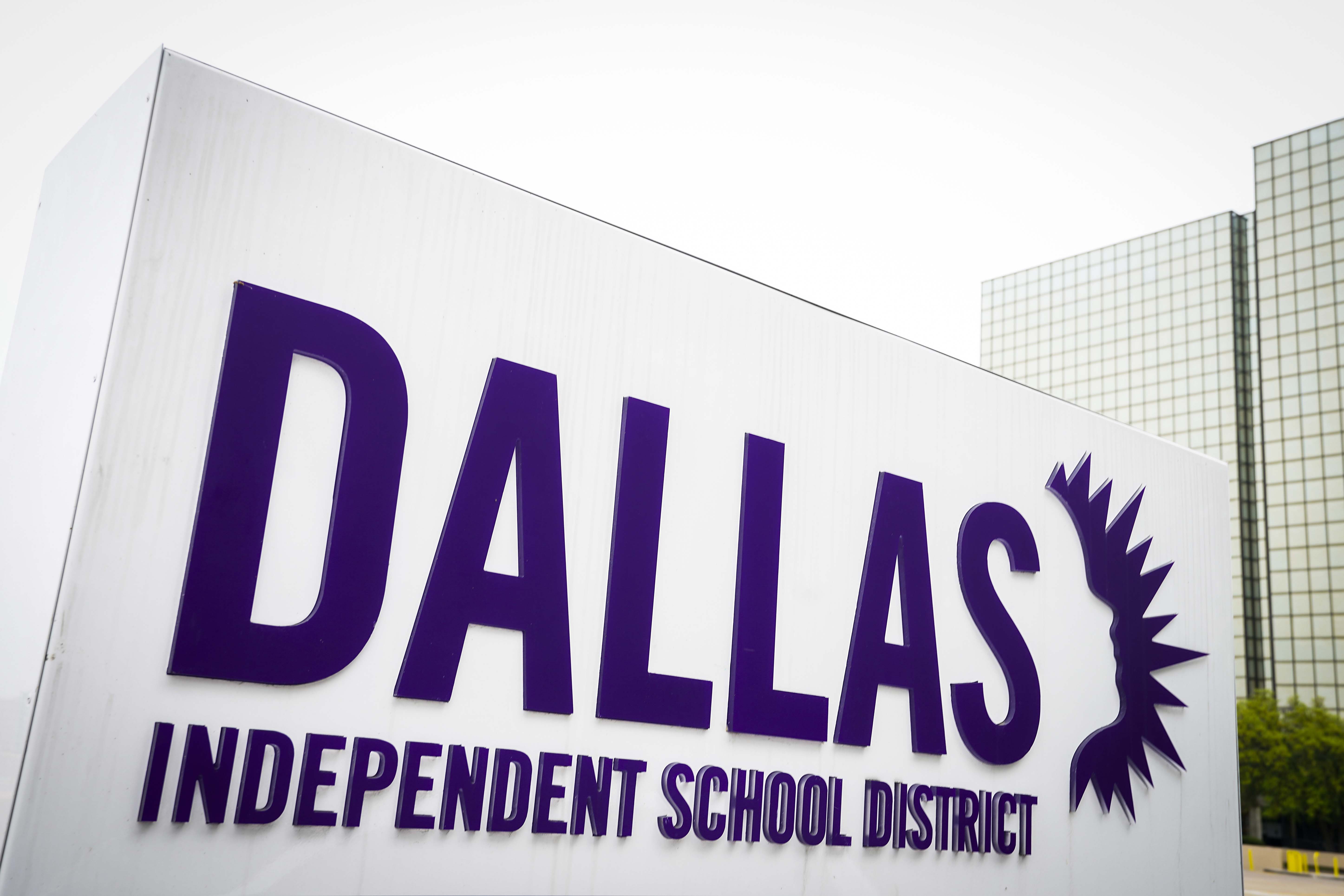 Dallas Isd Asking For Five More Weeks Of Classes For Some Students To  Battle Learning Losses Brought On By Covid-19