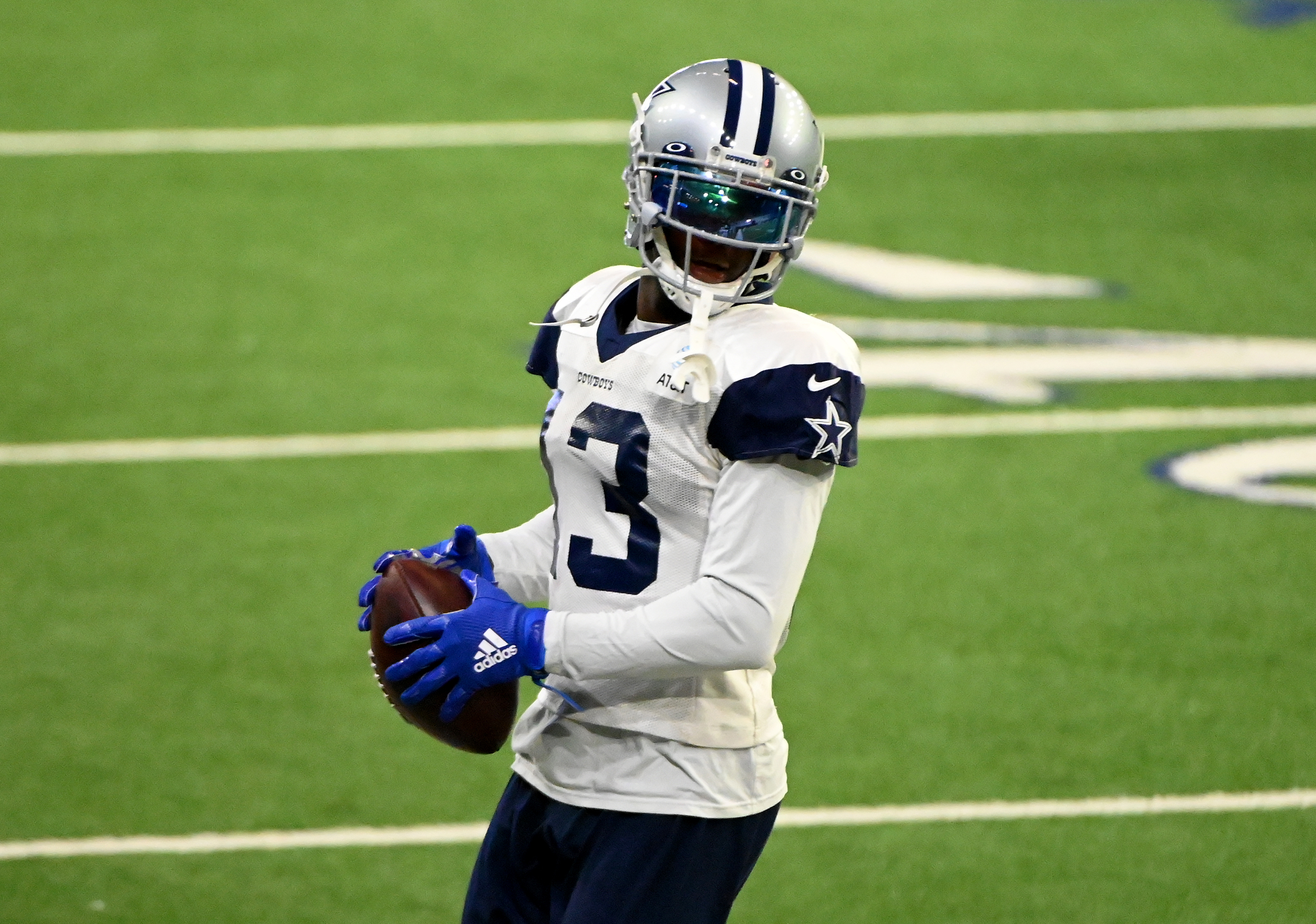 Dallas Cowboys' Michael Gallup injury: WR out for season with torn ACL