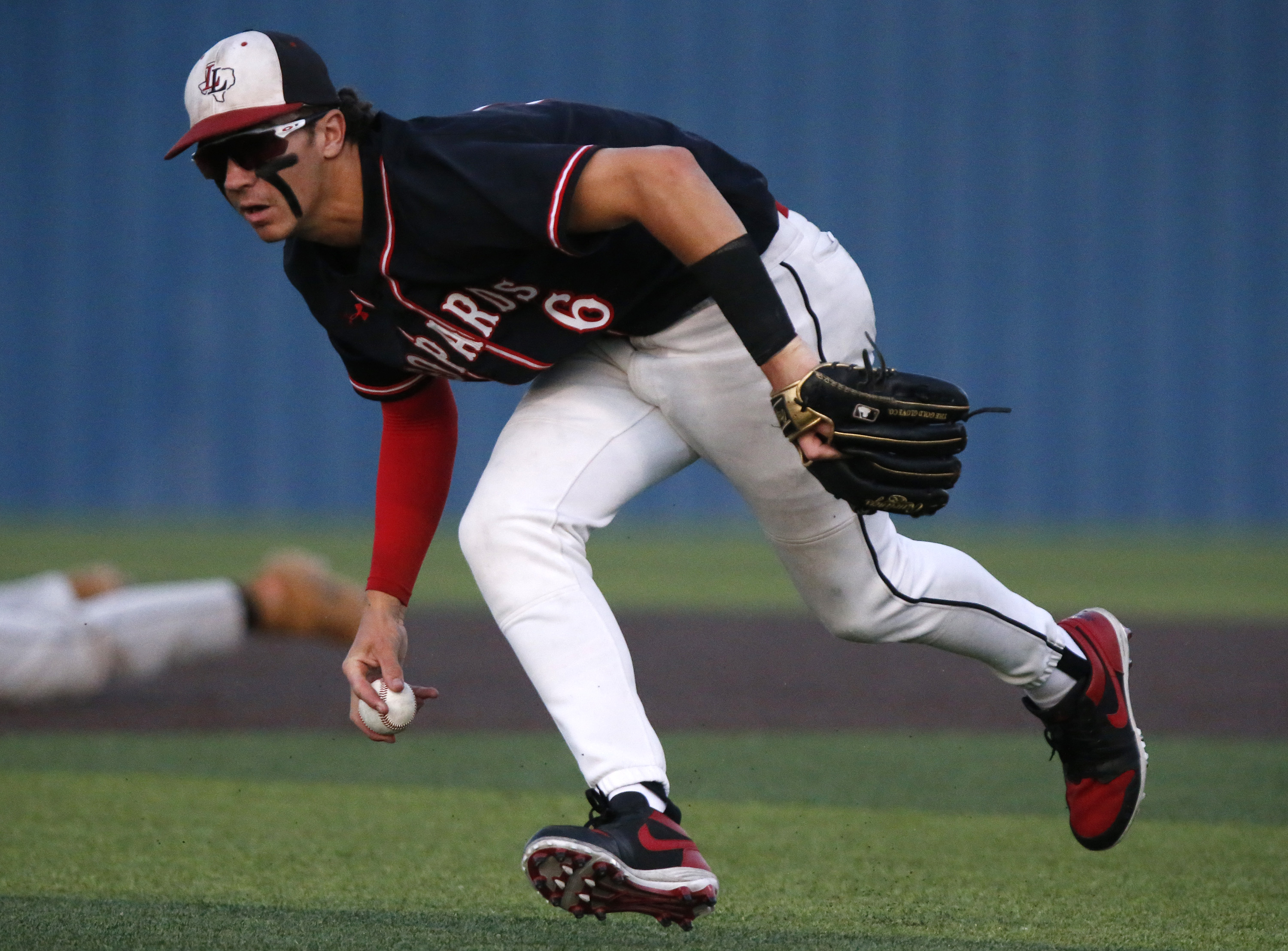 Baseball roundup: Bulldogs, Mustangs pick up District 19-5A sweeps