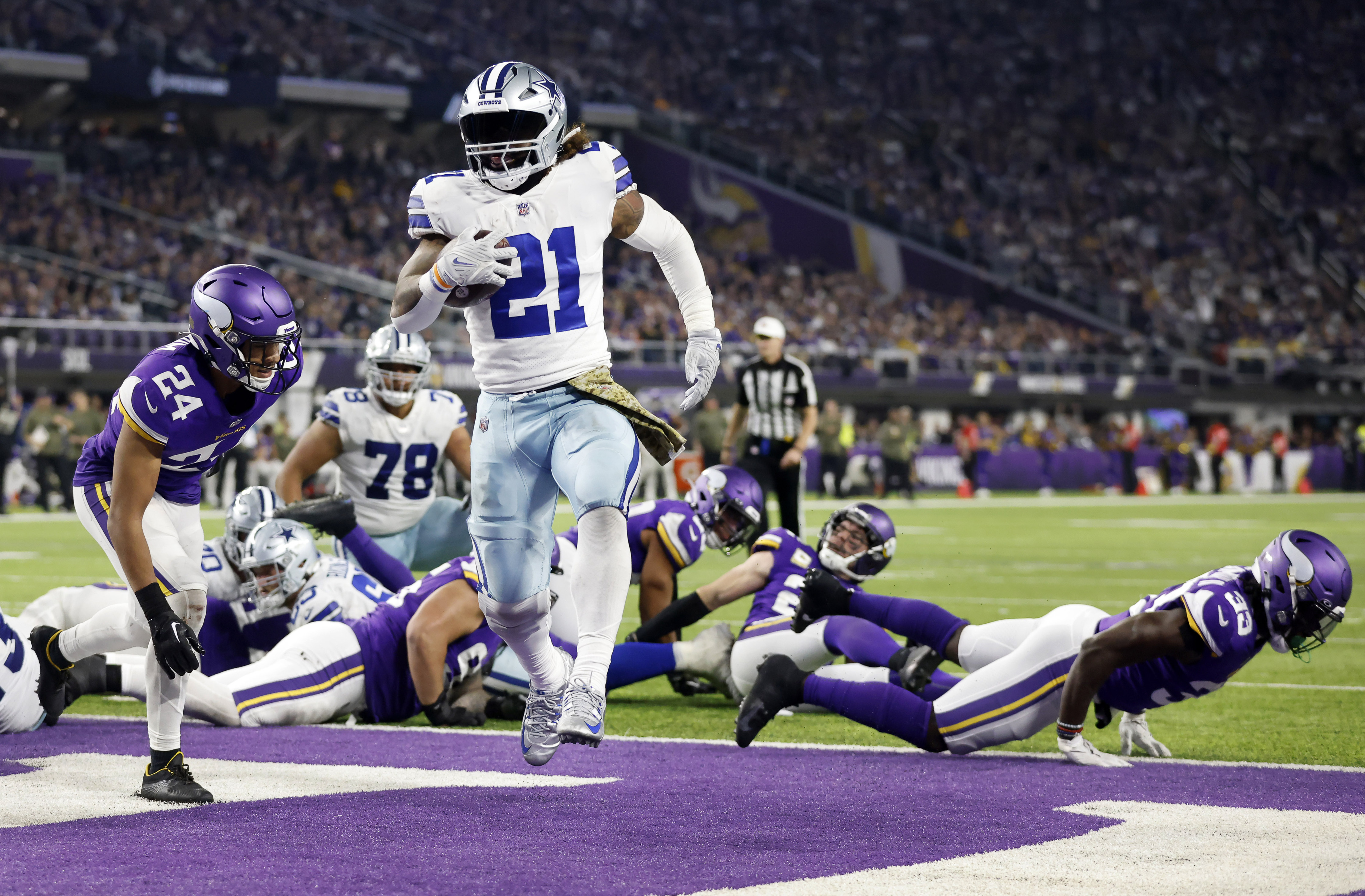 Patriots reportedly land ex-Cowboys running back Ezekiel Elliott