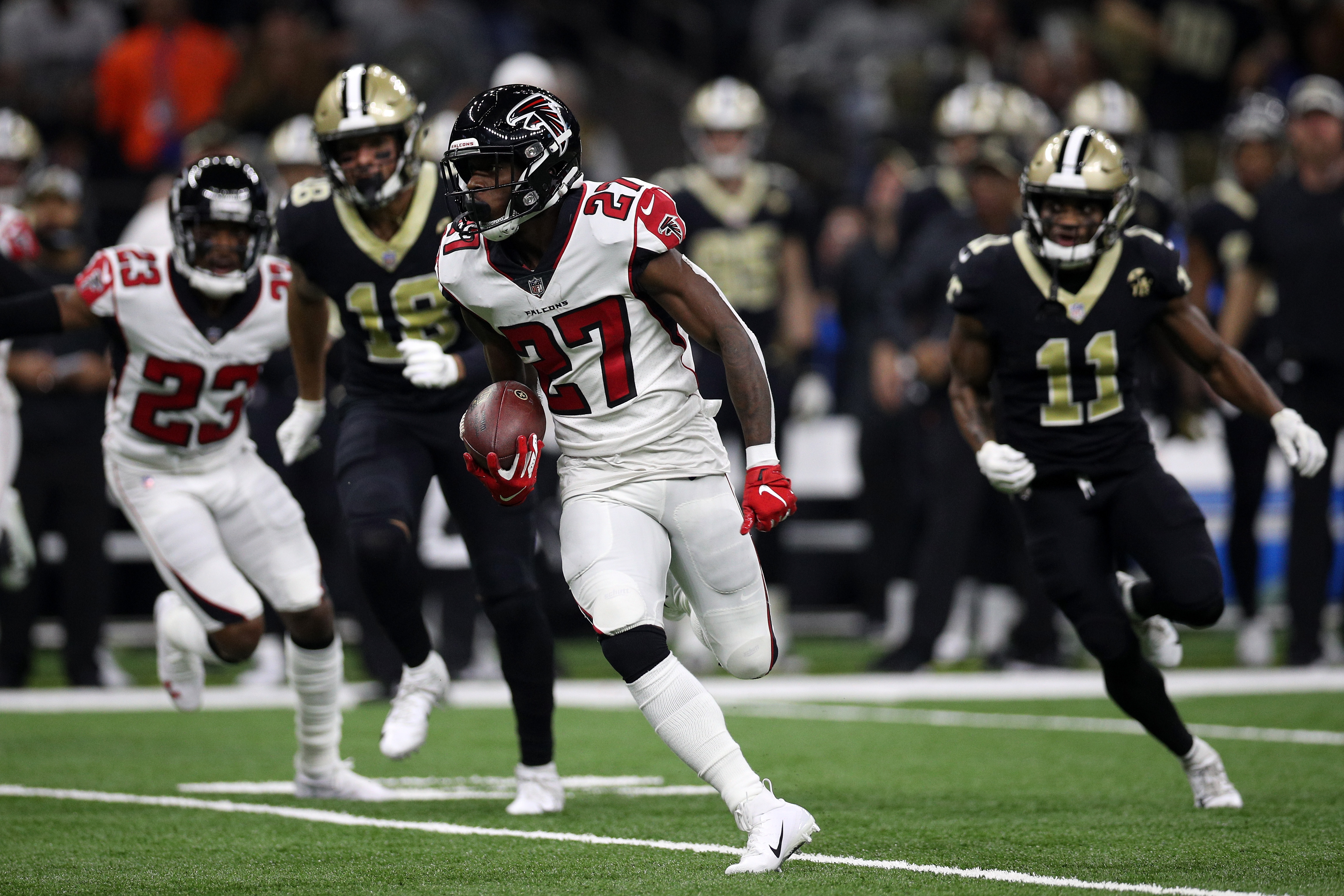 Dallas Cowboys free safety Damontae Kazee rushes in against the Washington  Football Team during the second half of an NFL football game, Sunday, Dec.  12, 2021, in Landover, Md. (AP Photo/Julio Cortez