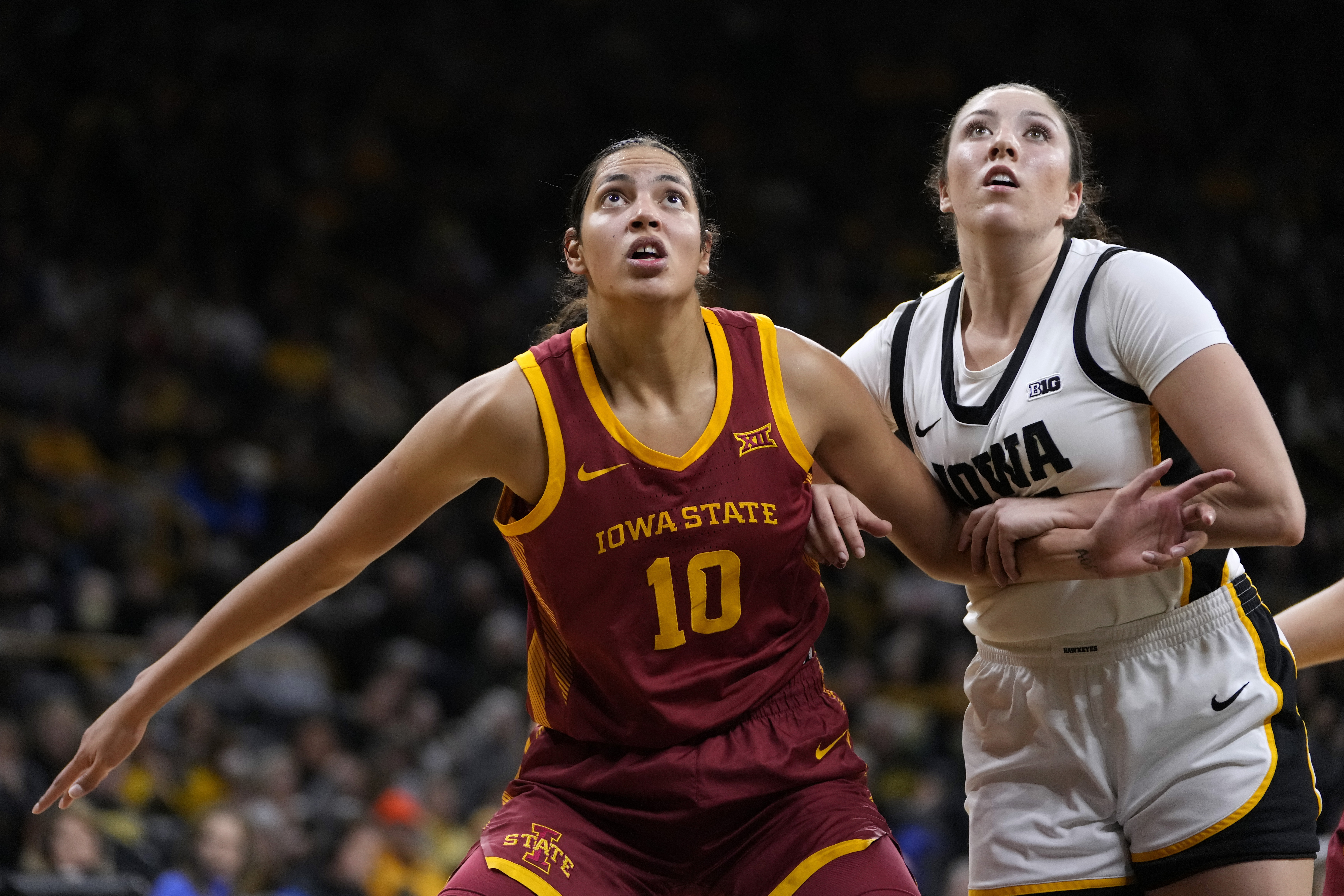 WNBA Draft: Abby Meyers listed as 6-foot-10 by ESPN after Wings