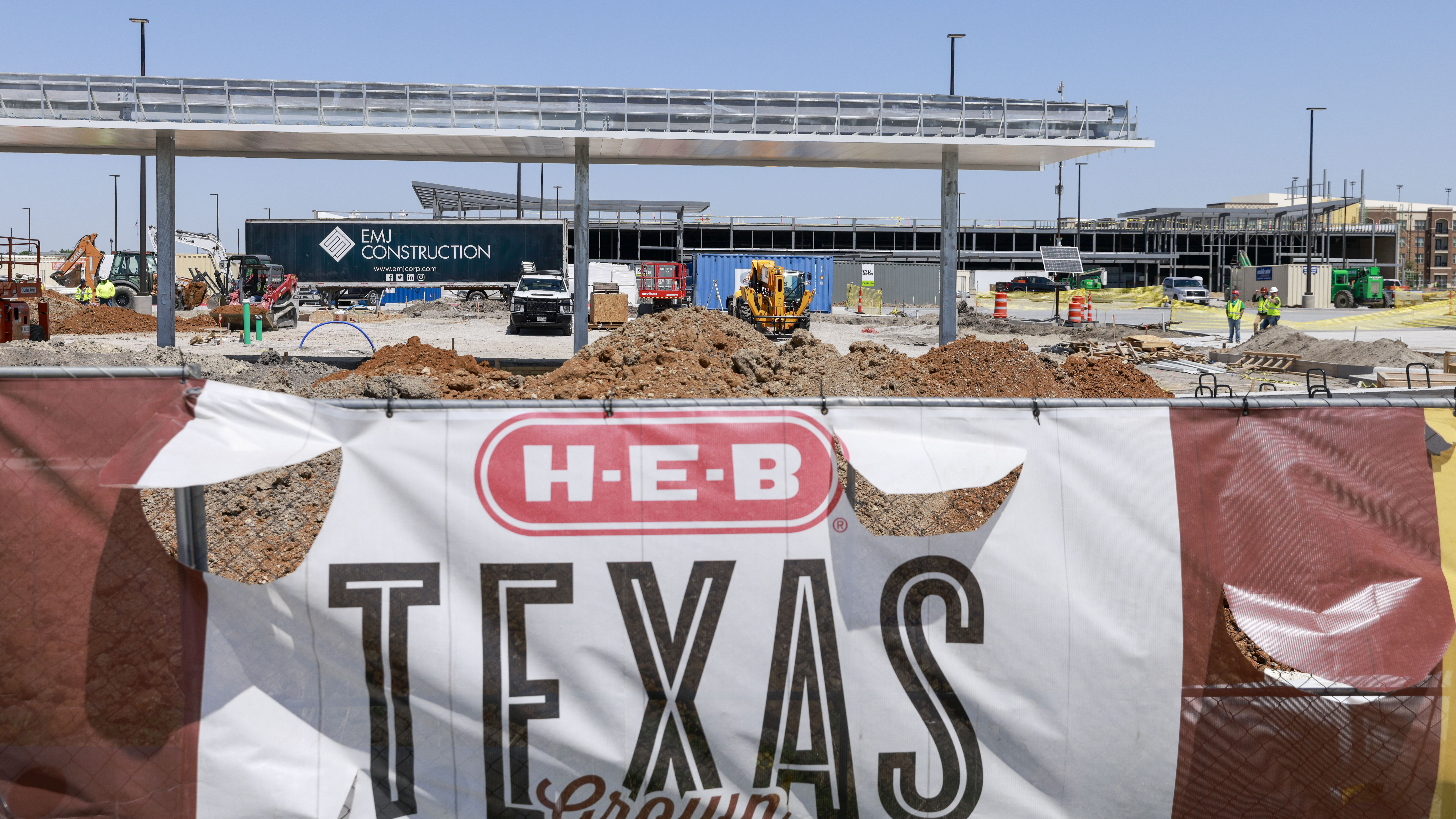 HEB Dallas-Fort Worth expansion continues with McKinney store