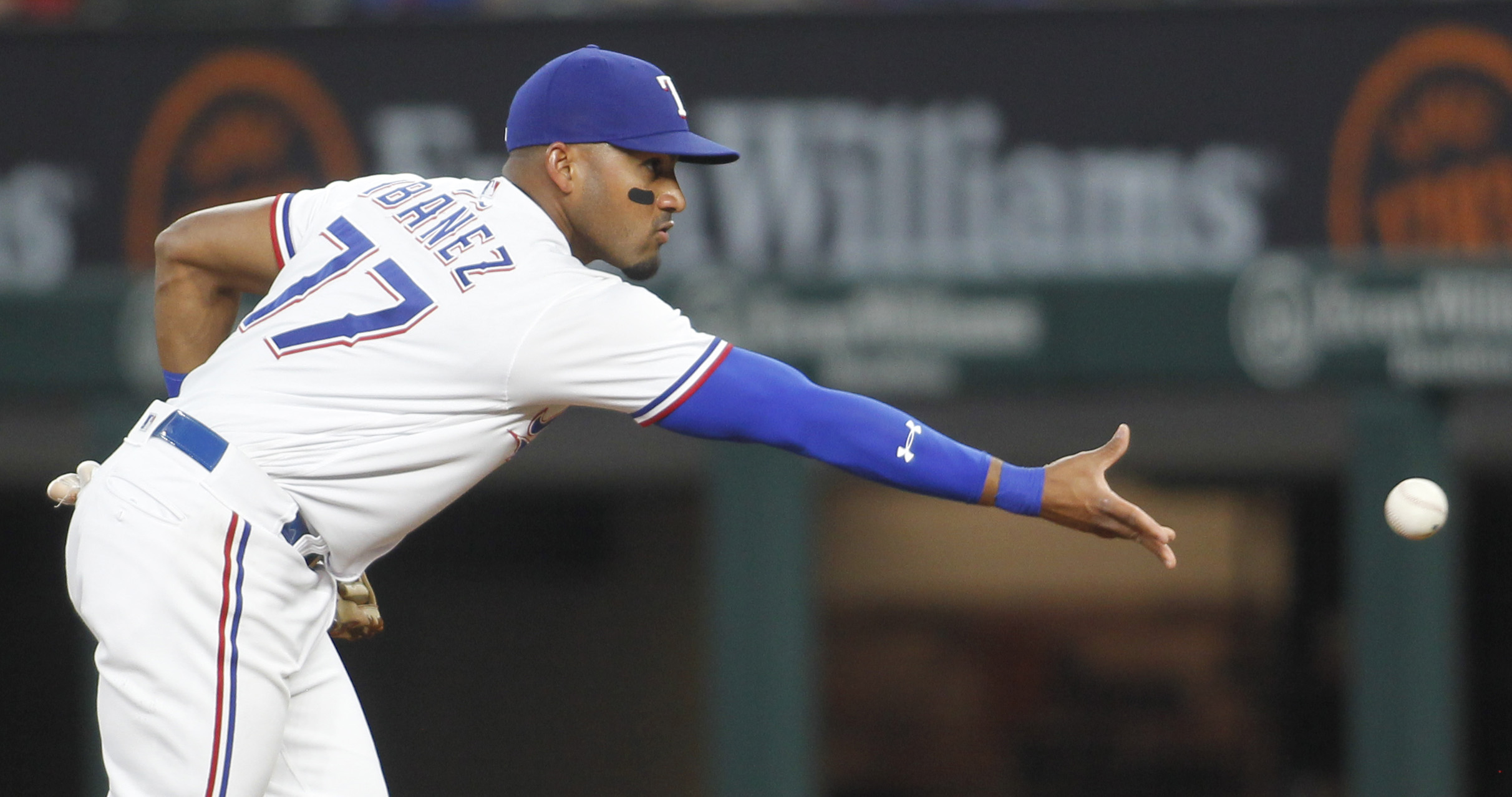 Now healthy, Andy Ibanez has another chance to lock down spot on Rangers'  roster next season