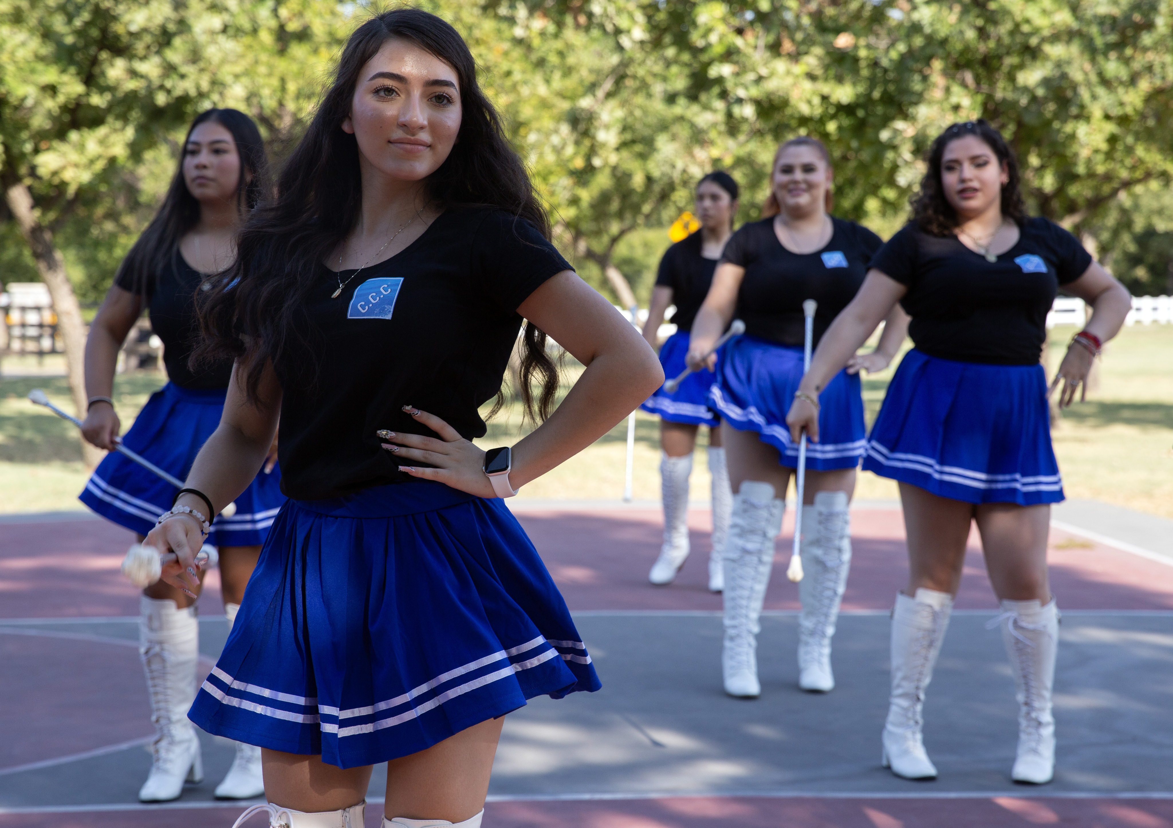 Cachiporristas: Salvadorans in North Texas keep their traditions alive  through dance