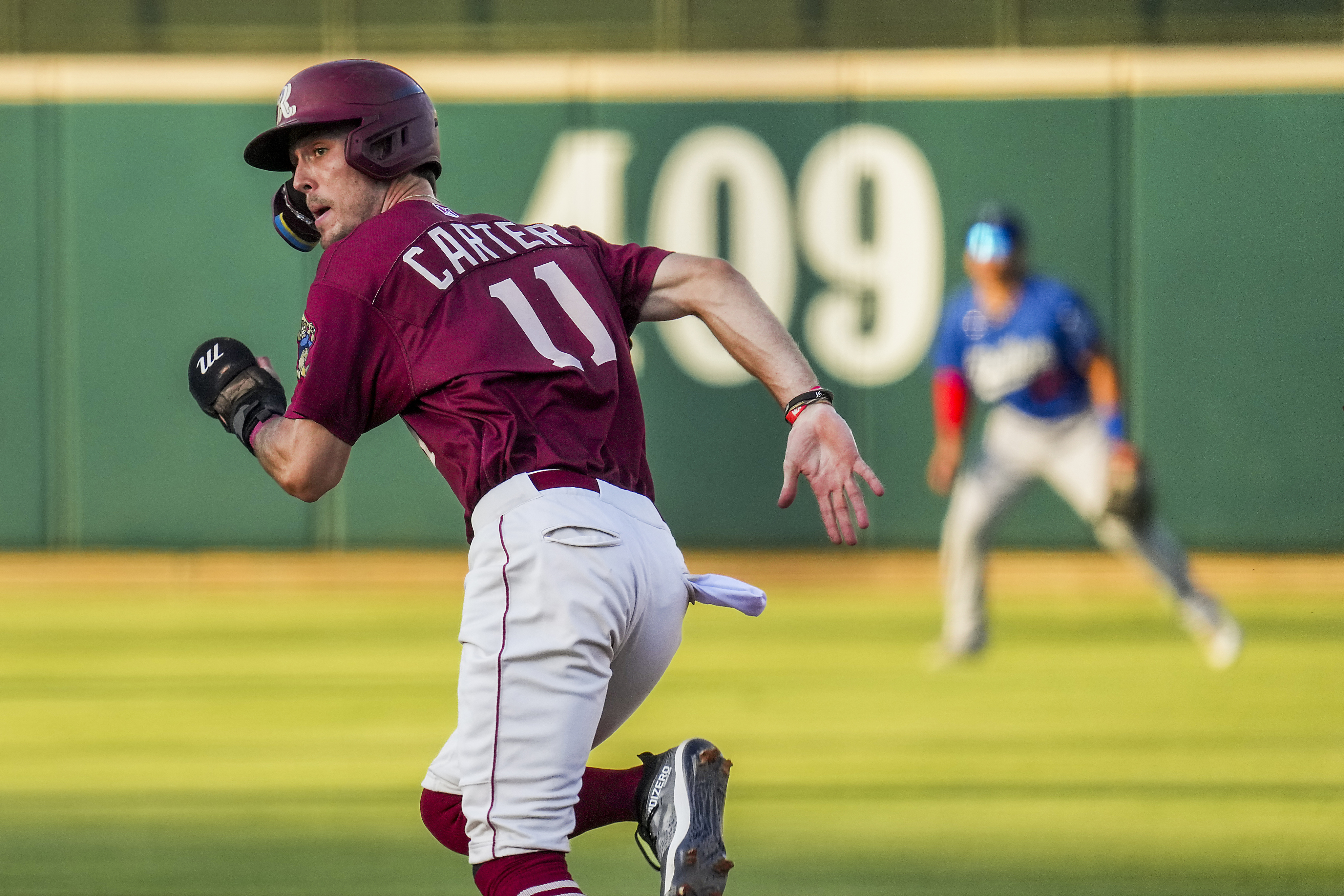 MLB PLAYOFFS: Evan Carter (Elizabethton) comes off the bench in