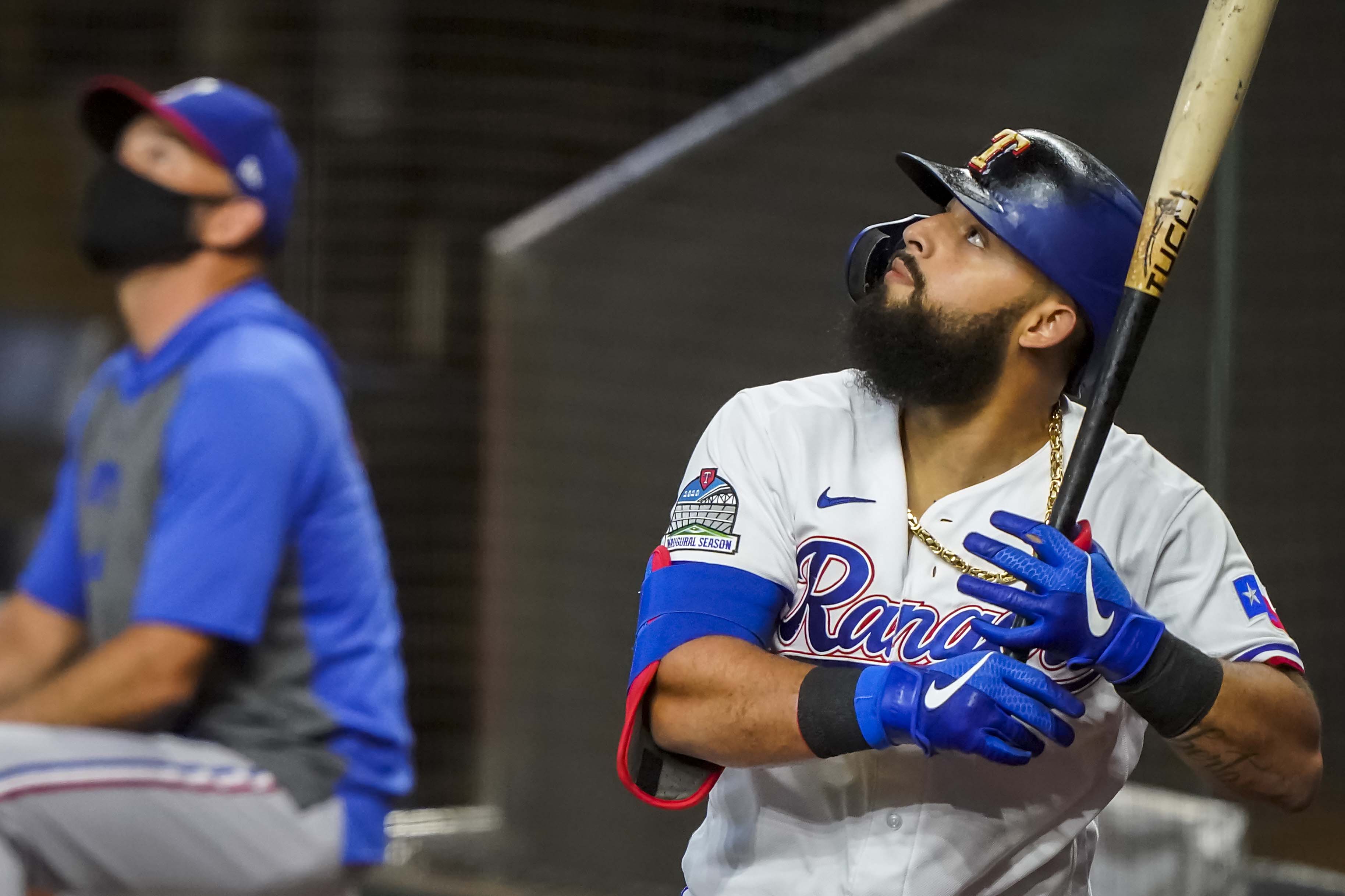 Rougned Odor: Rangers 2B makes history with five-walk game