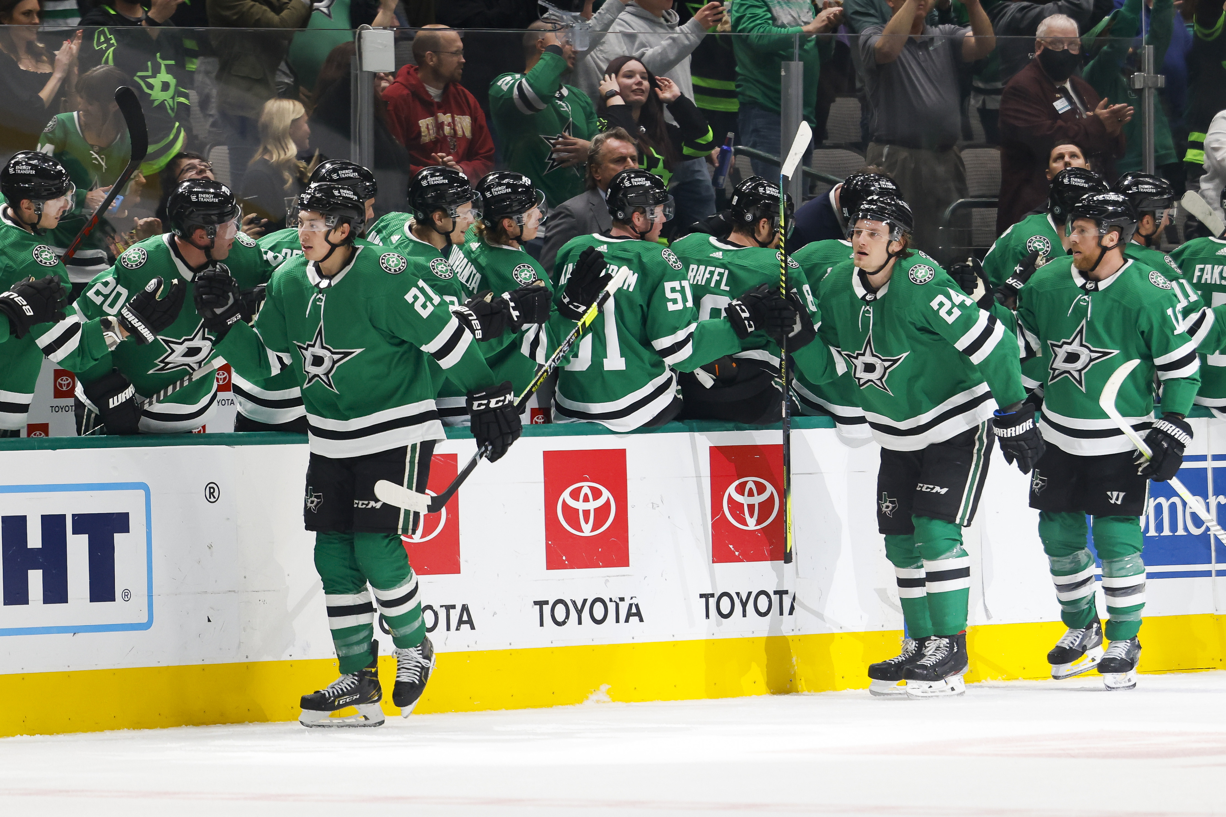 Dallas Stars Offer Best Sports Fan Experience In DFW Area