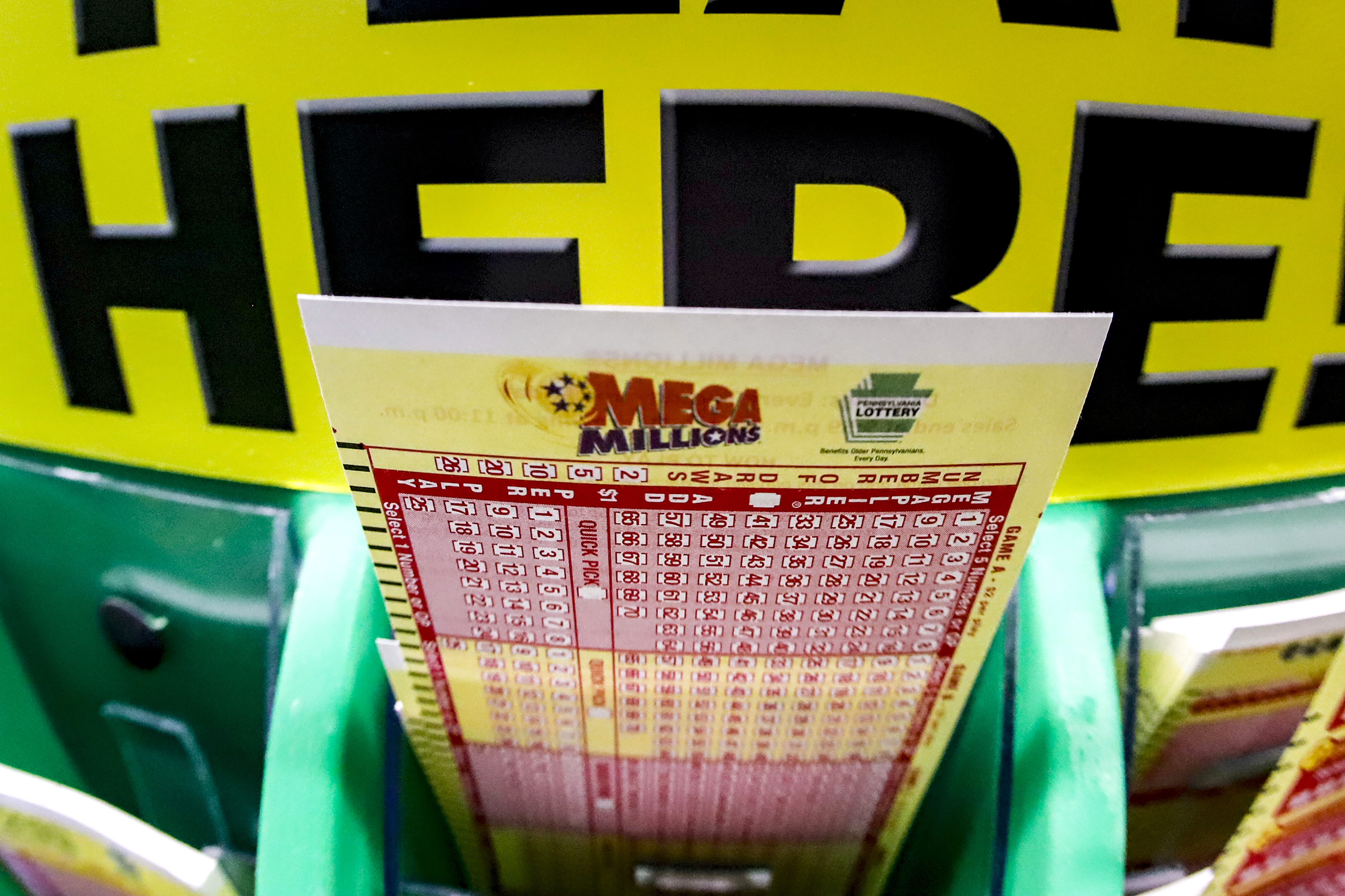 Powerball jackpot: New year kicks off with $810 million prize on the line