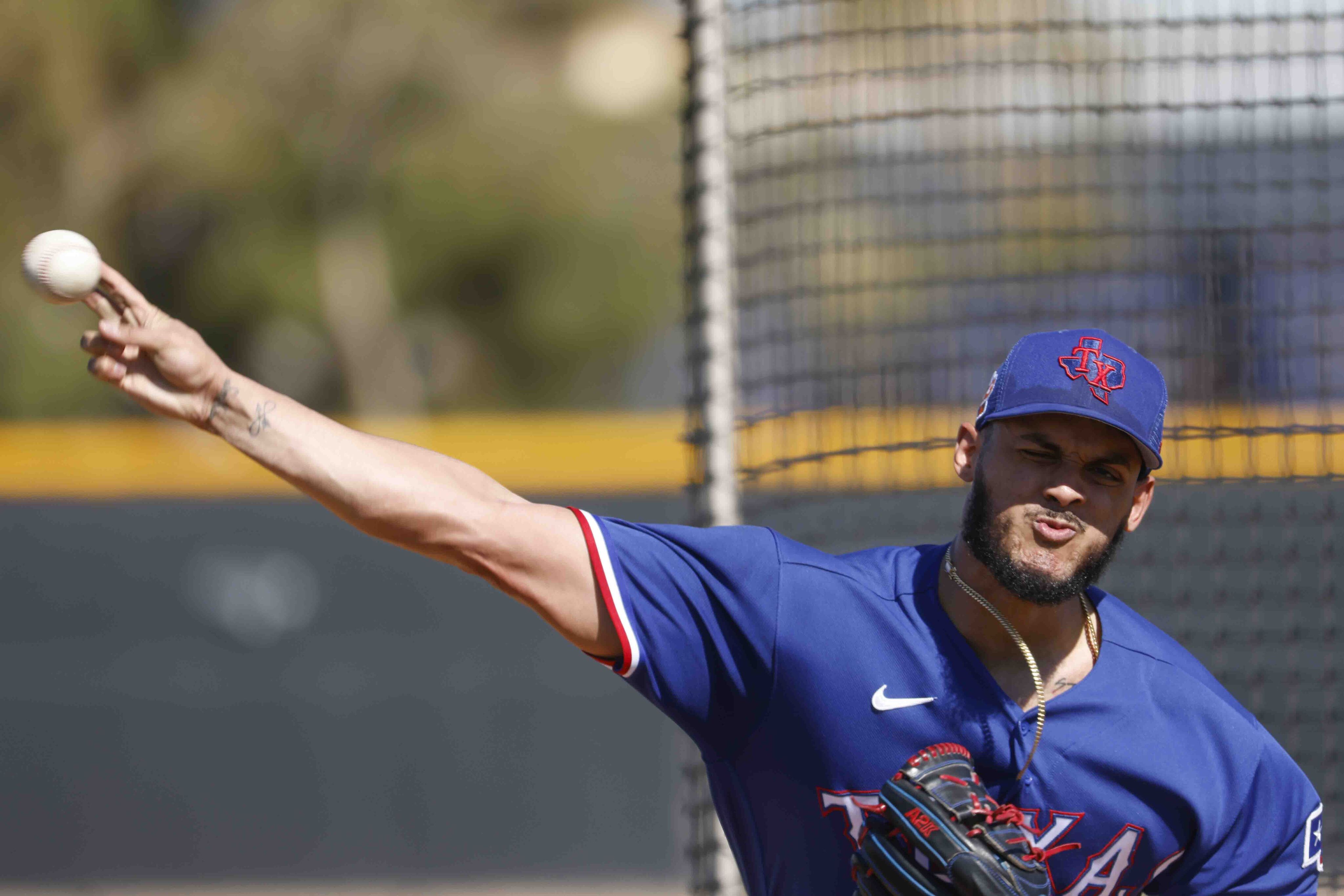 Texas Rangers Spring Training Preview: Jonathan Hernandez - Sports