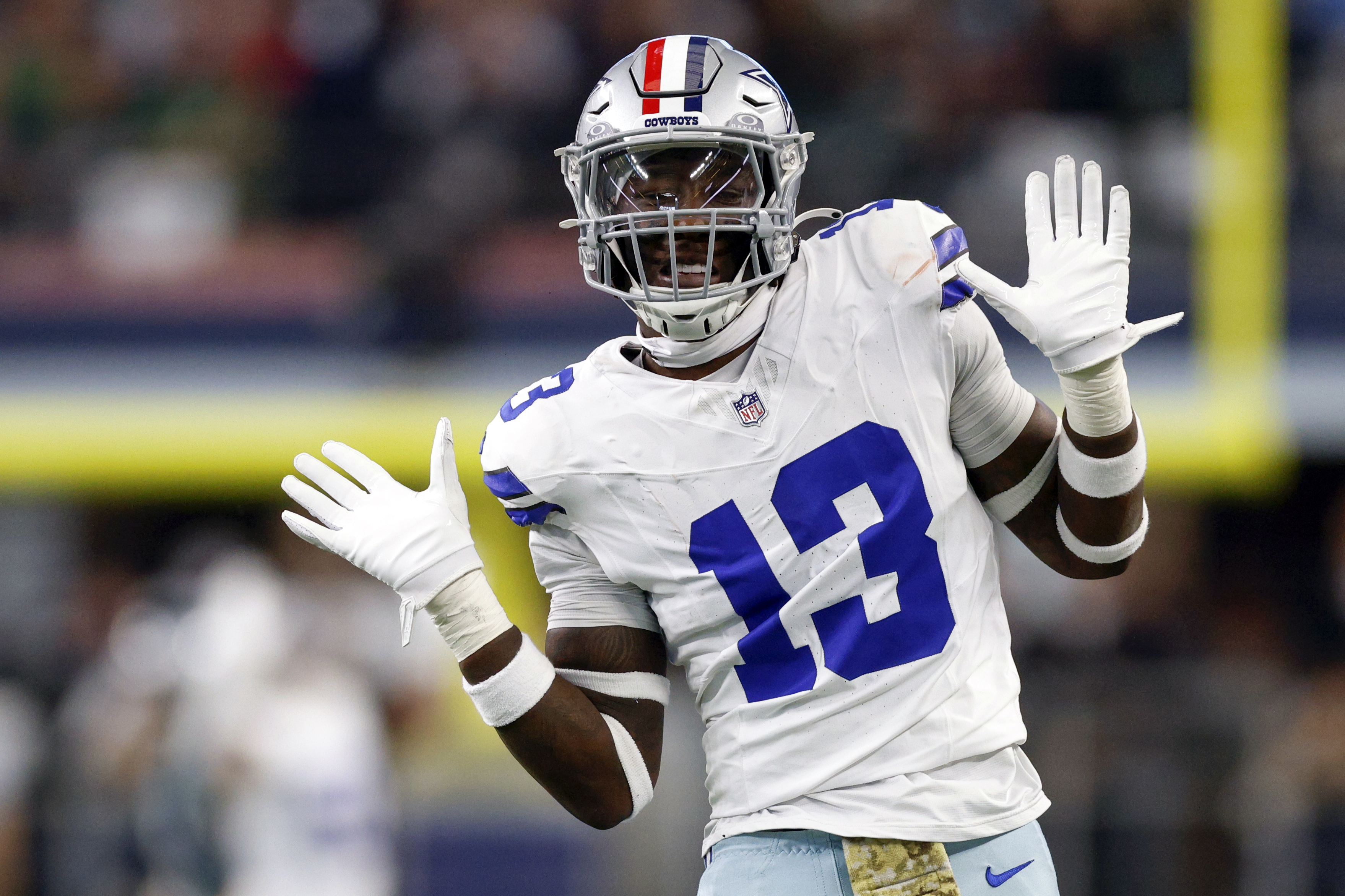 Rise of DeMarvion Overshown: Speedy LB's growth a silver lining in Cowboys'  dark season