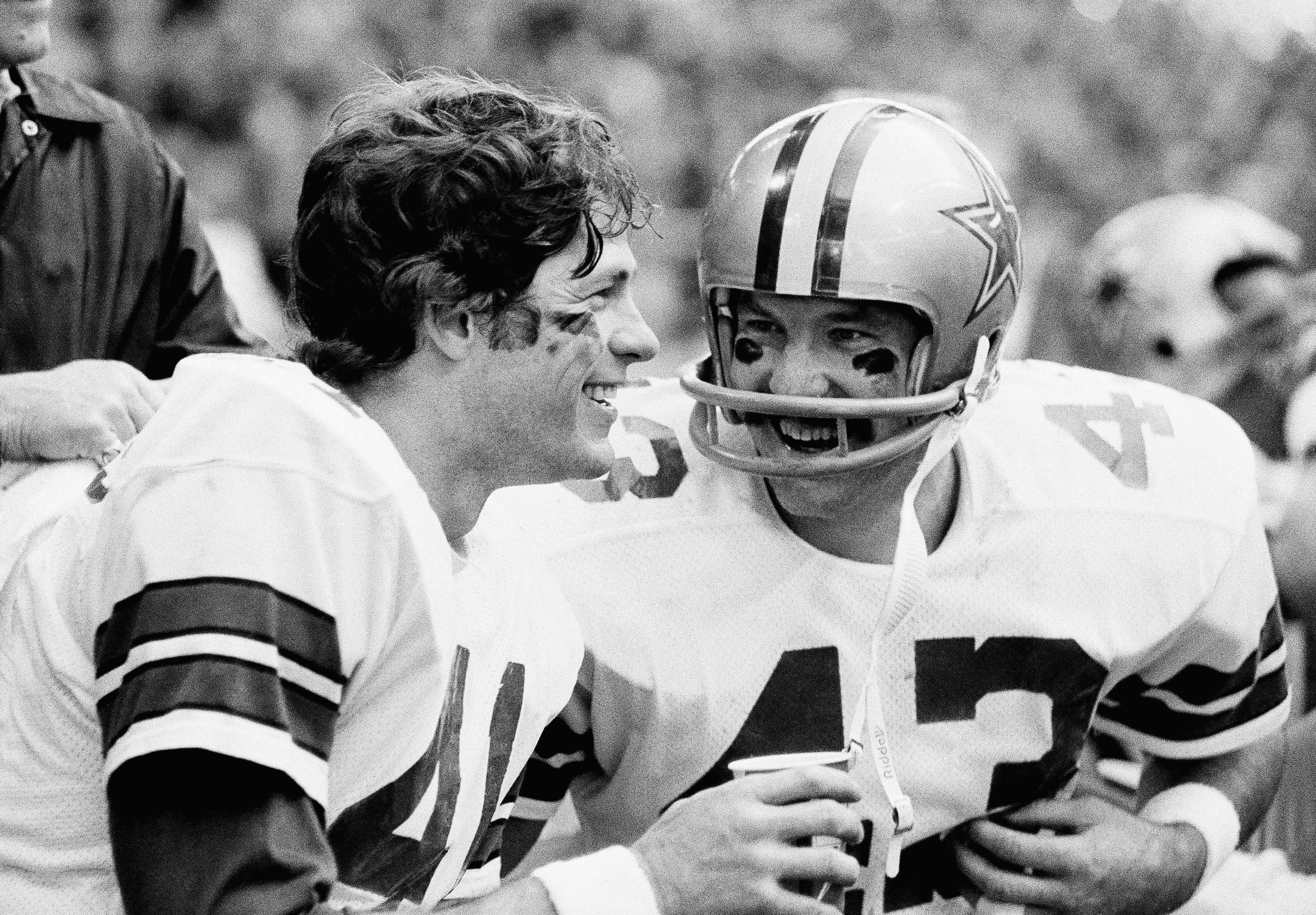 Gosselin: The case for adding Harvey Martin and Ed 'Too Tall' Jones to  Cowboys Ring of Honor together