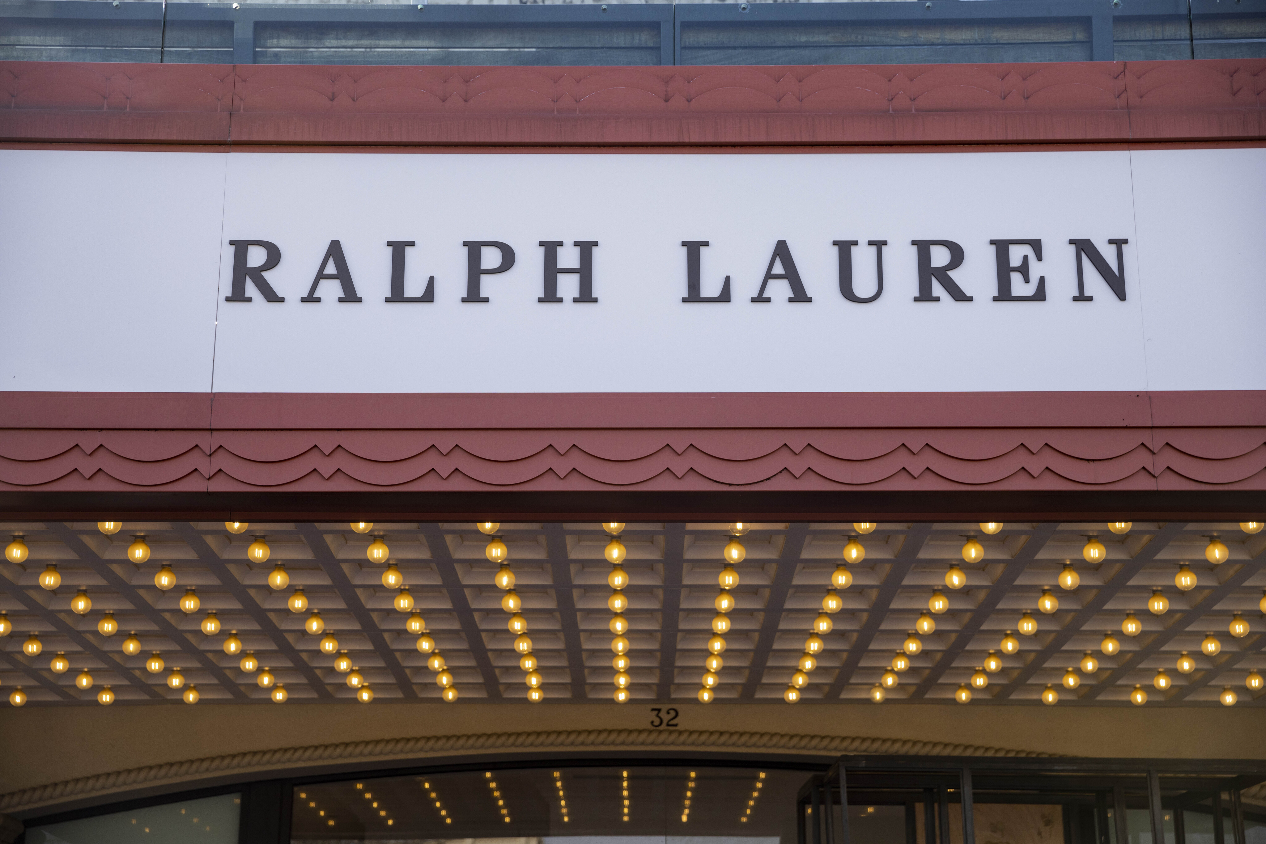 Closed Polo Ralph Lauren Store In Reopened Outlet Mall Stock Photo