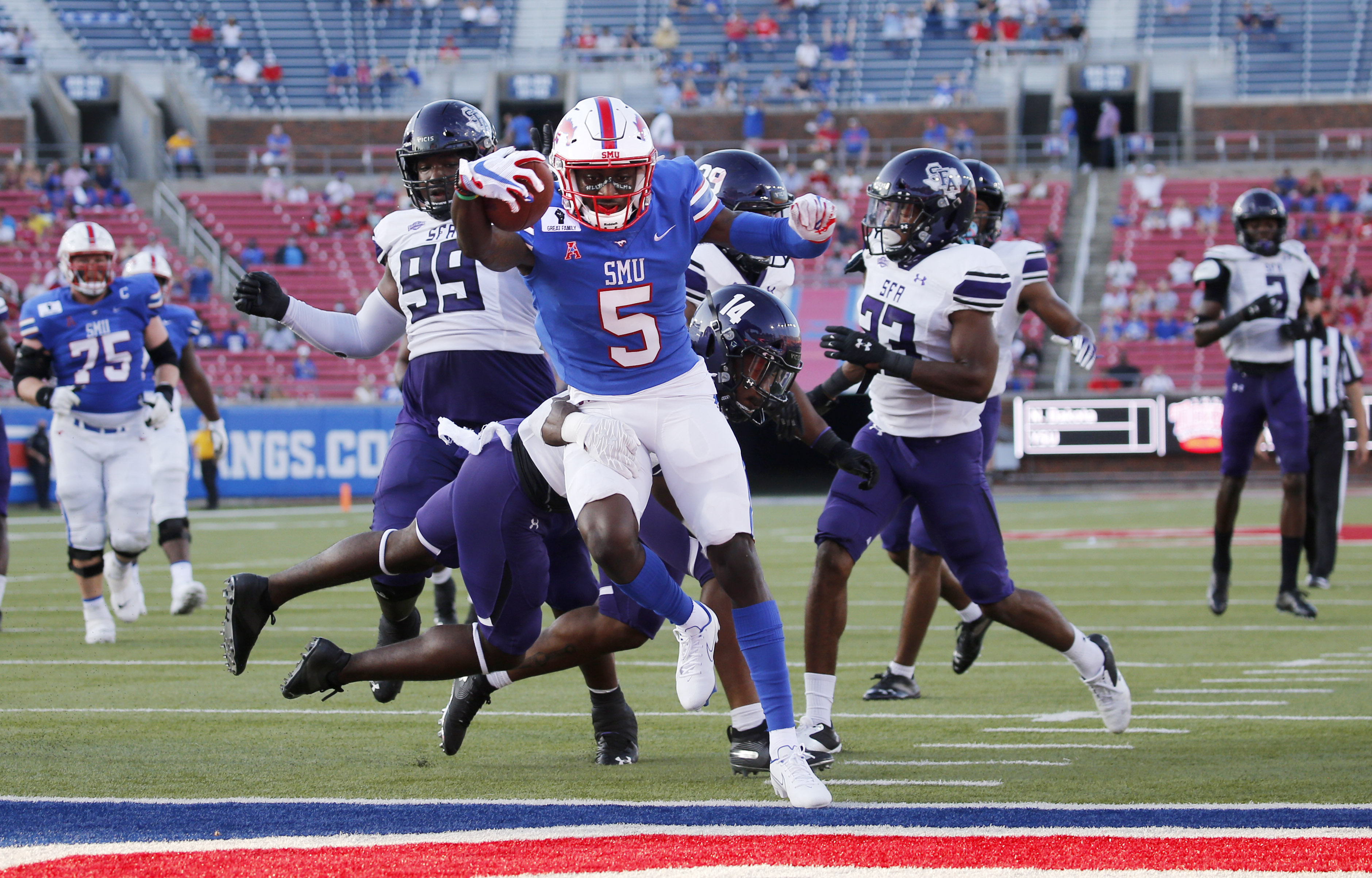 SMU wide receiver Danny Gray runs a route against Navy during the