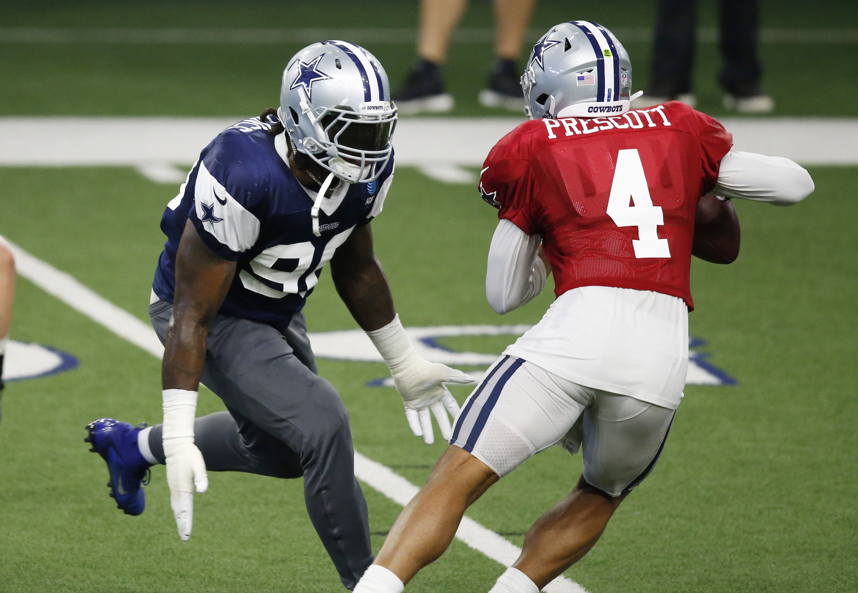 Cowboys injury update: DeMarcus Lawrence doesn't participate in