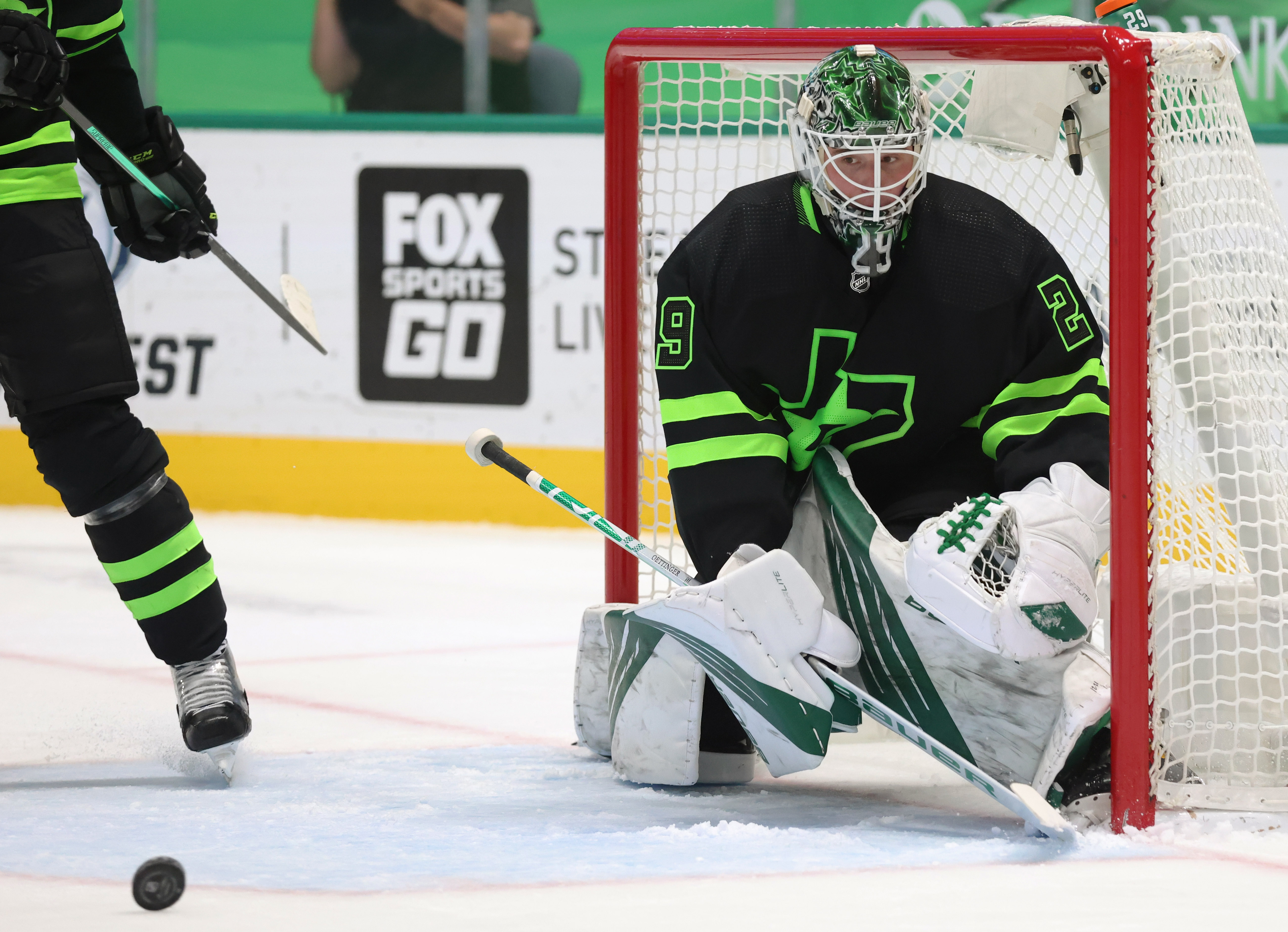 A dream come true Jake Oettingers first NHL start in Stars win over Red Wings is only the beginning