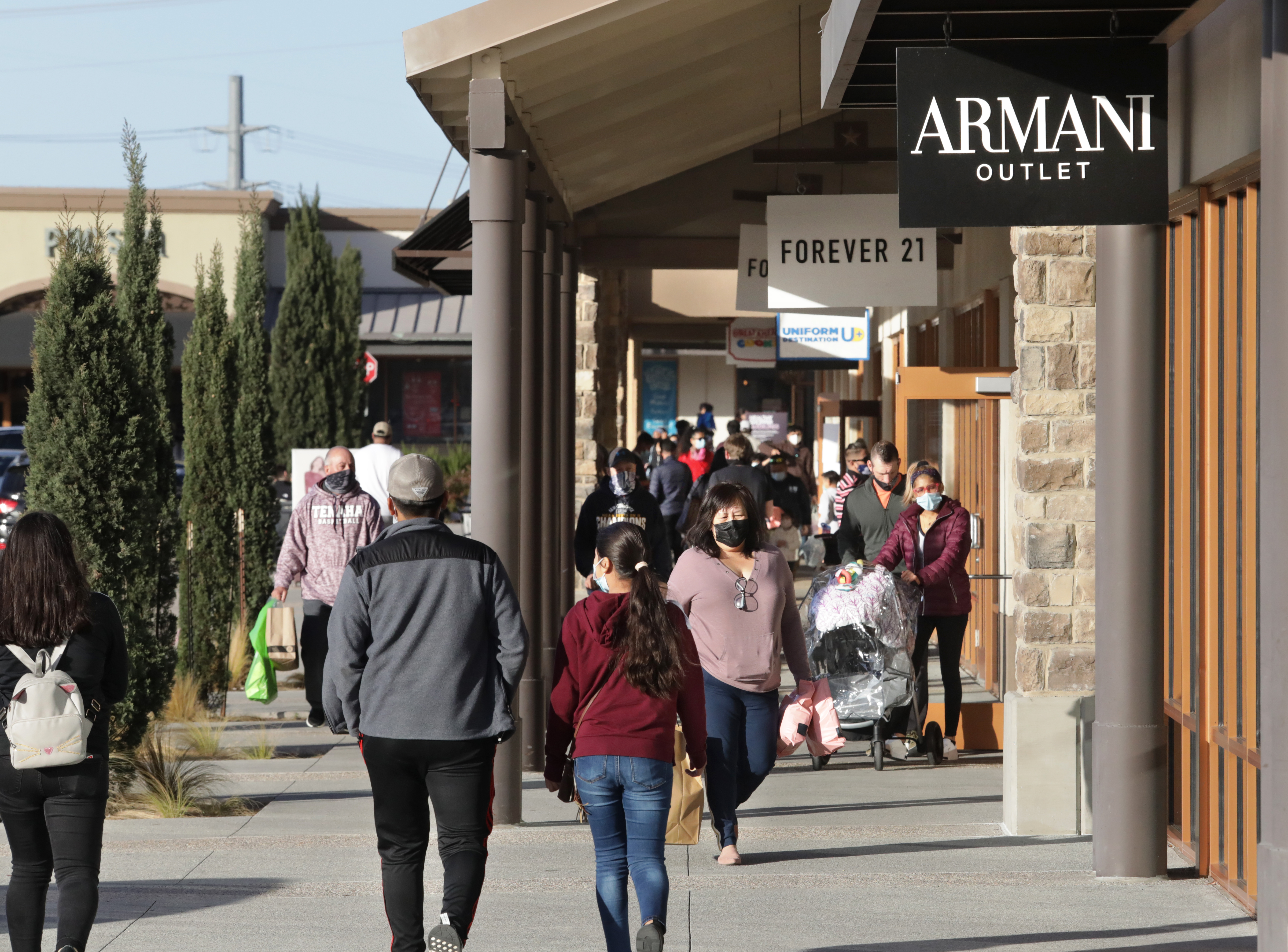Allen mall will celebrate National Outlet Shopping Day with promotions this  weekend