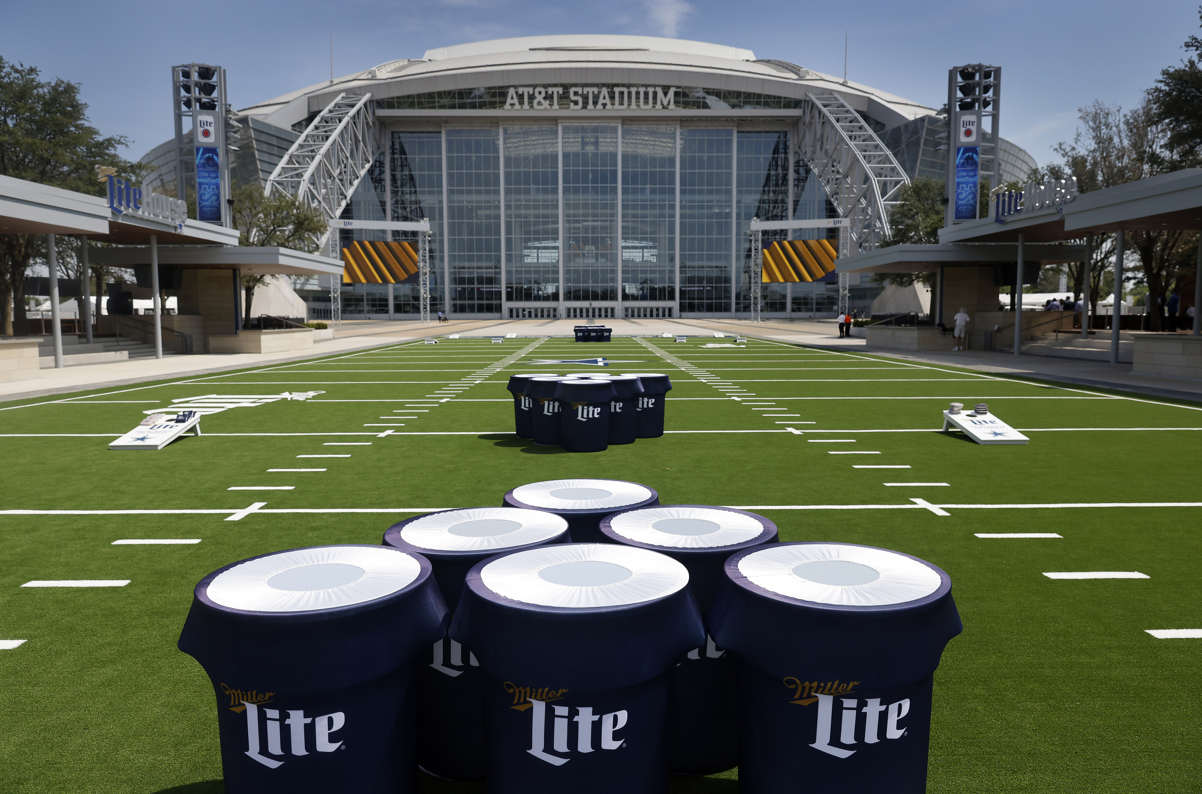 AT&T Stadium To Host Free Watch Party Of NFL Season Opener At Miller Lite ®  House