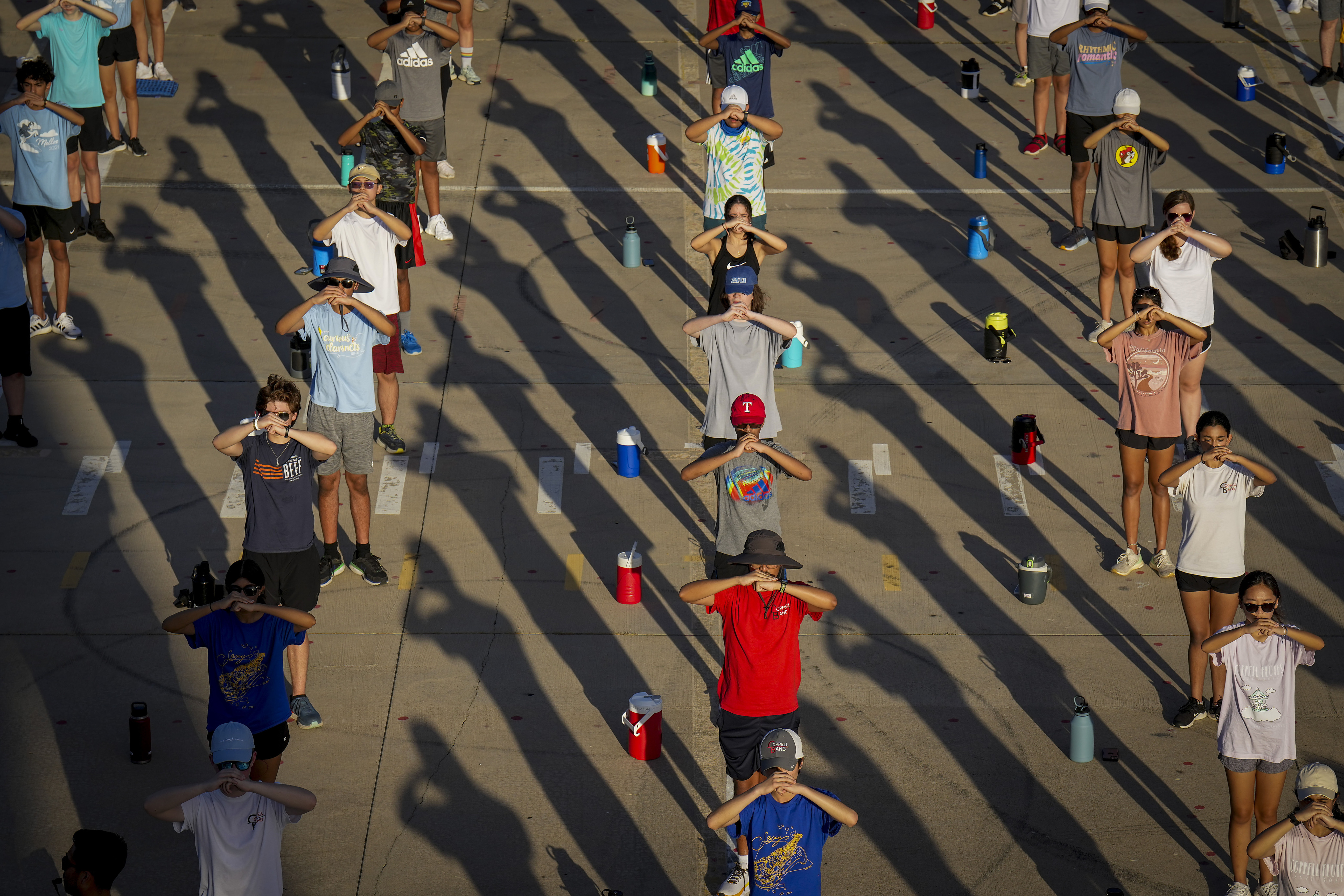 Band directors need to 'be flexible' as students return amid North Texas  heatwave