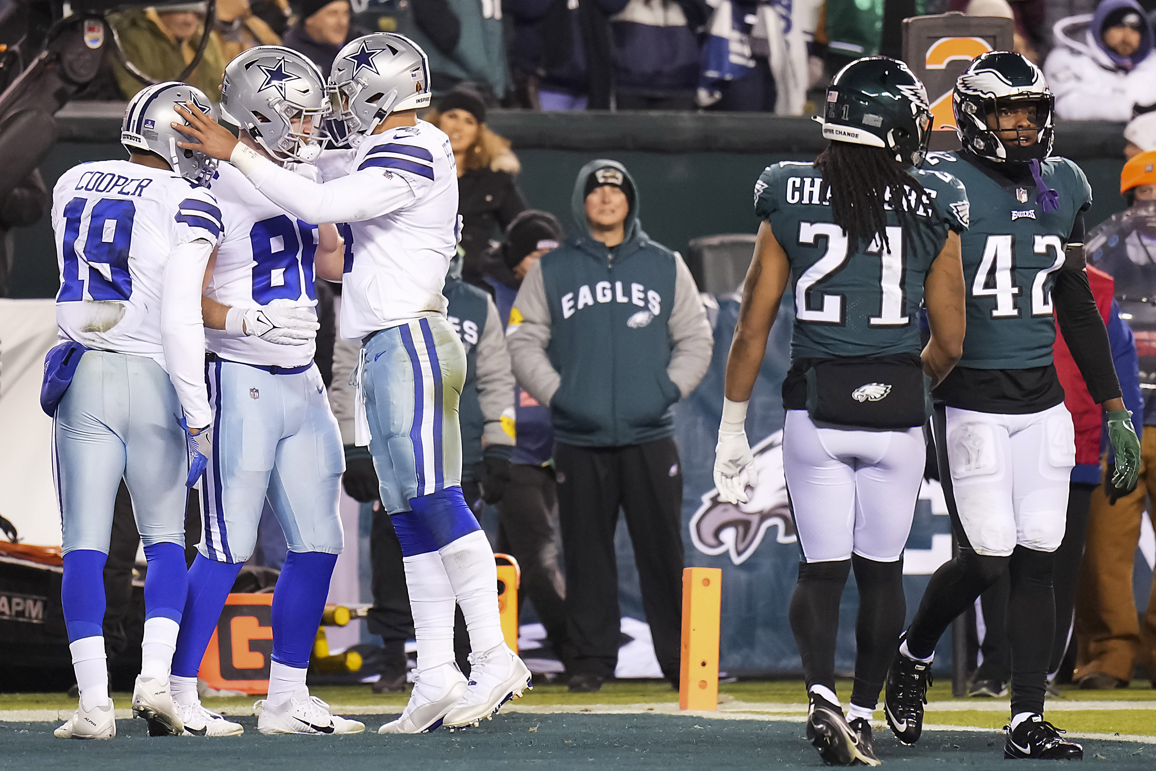 5 takeaways from Cowboys-Eagles: Dallas sweeps NFC East with