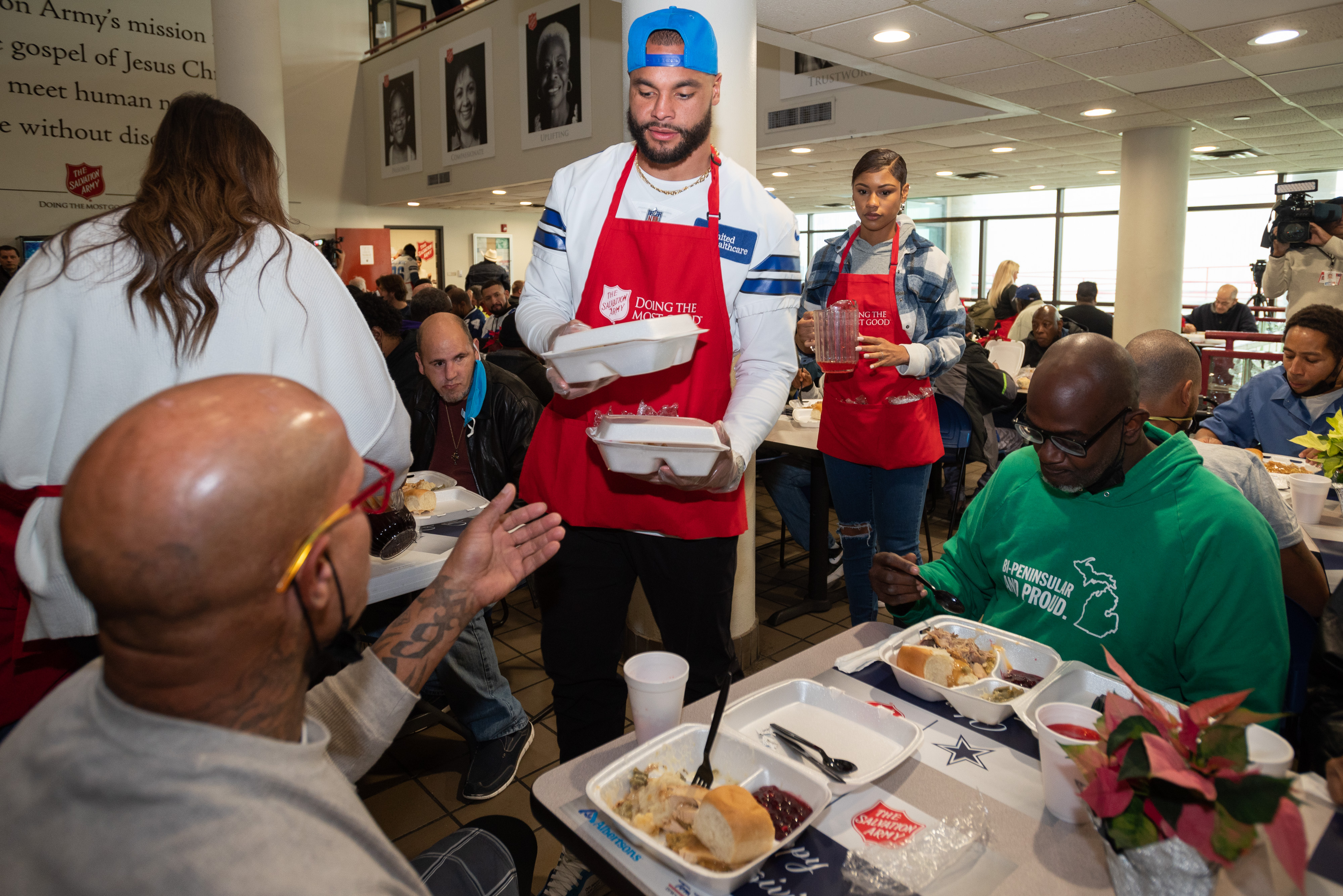 Cowboys hand out early Thanksgiving meals at Dallas and Fort Worth  Salvation Army centers