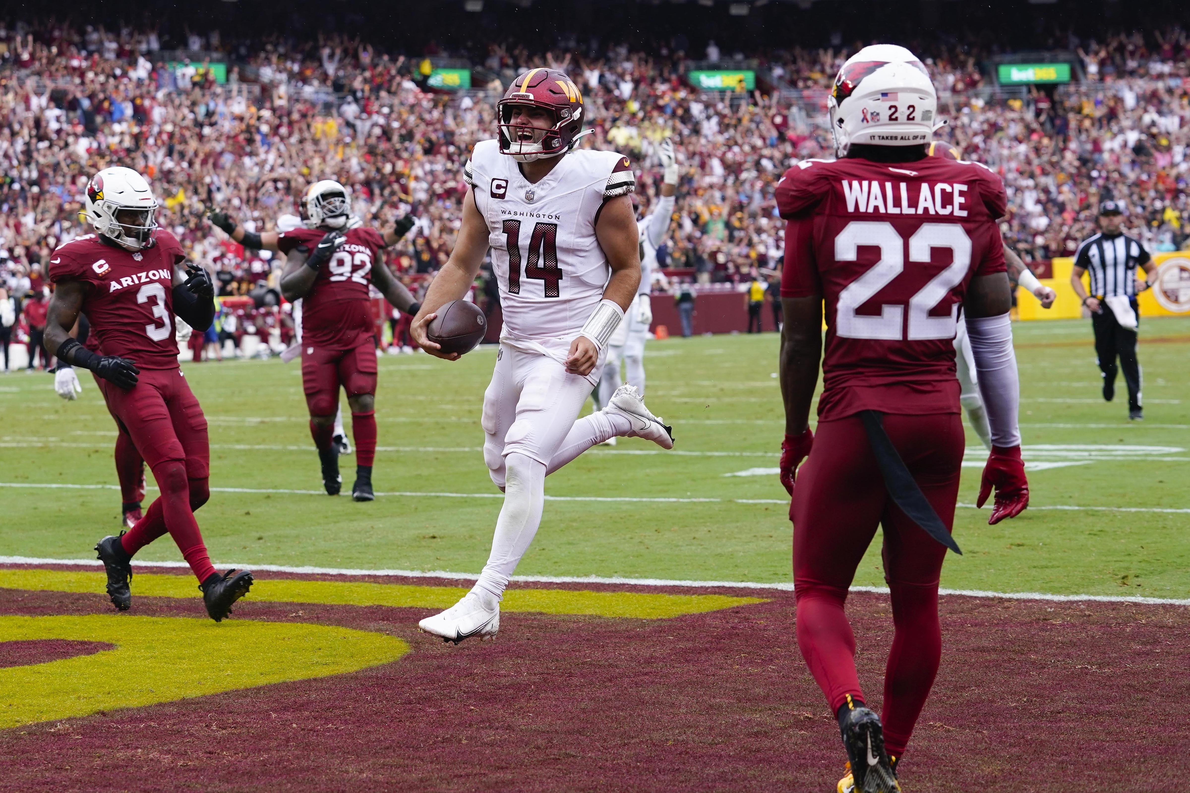 Wake Up Washington  Washington's defensive line steps up in win over  Arizona