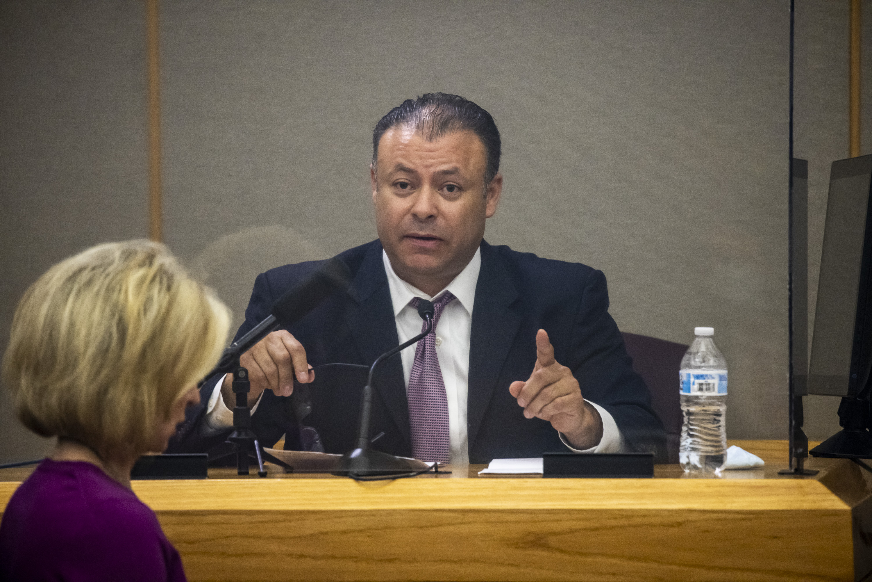 Dallas homicide detective's cases could be in jeopardy after perjury,  tampering allegations